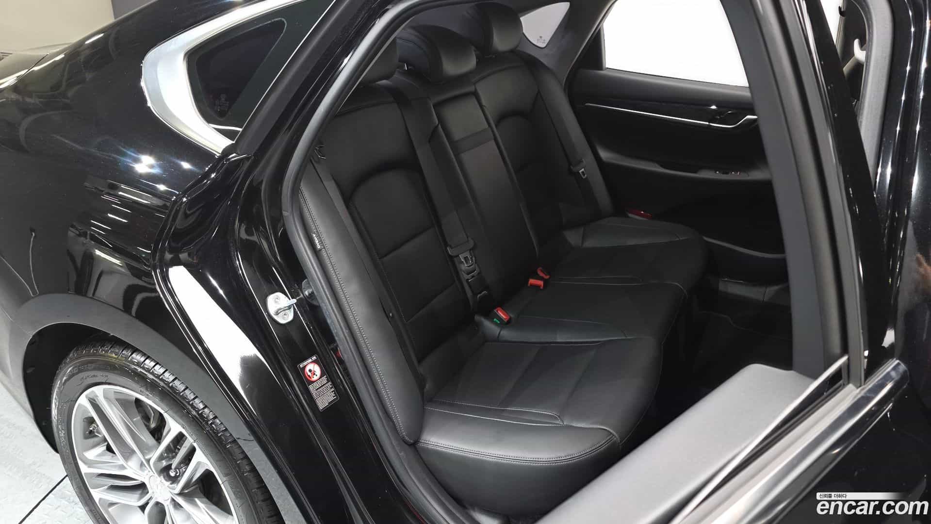 Grandeur Hyundai 2018.2-OPTION-015