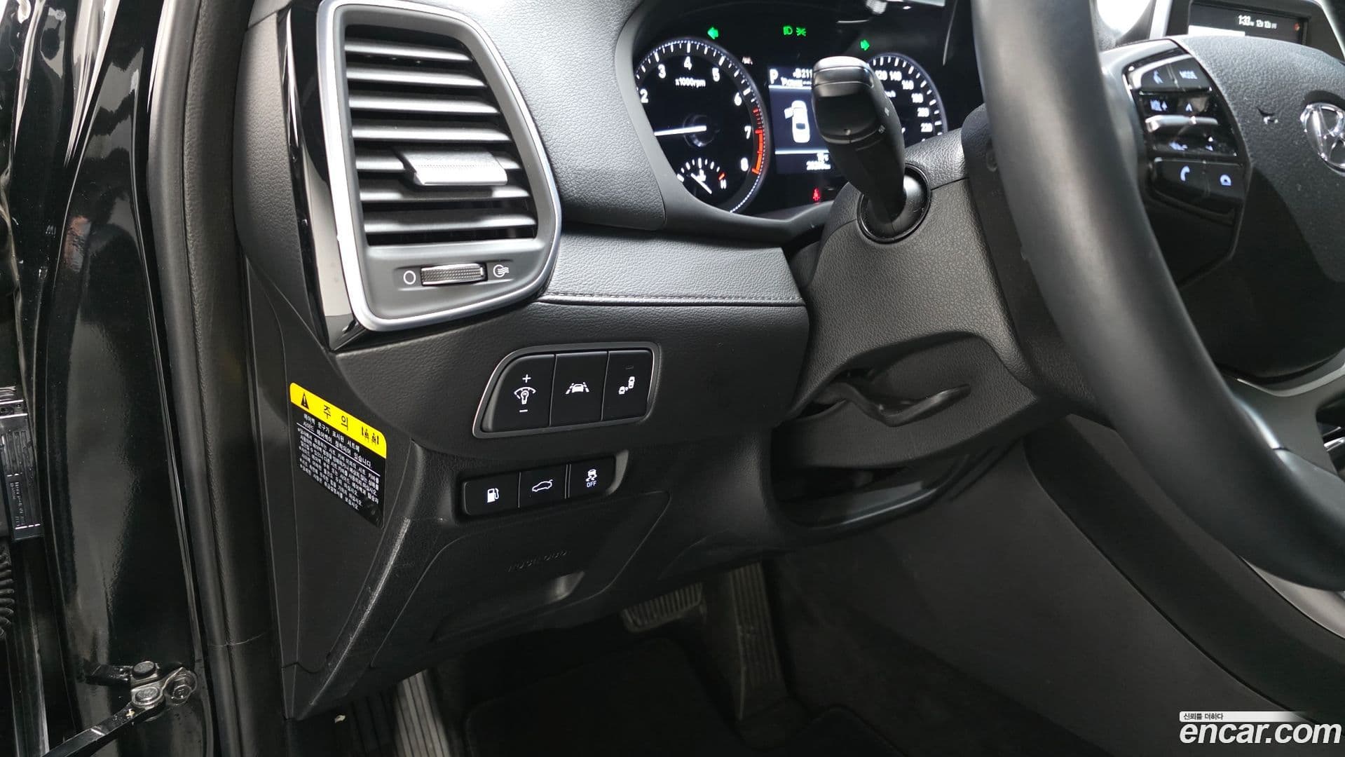 Main__Slider__Photo:Grandeur Hyundai 2018.2-12