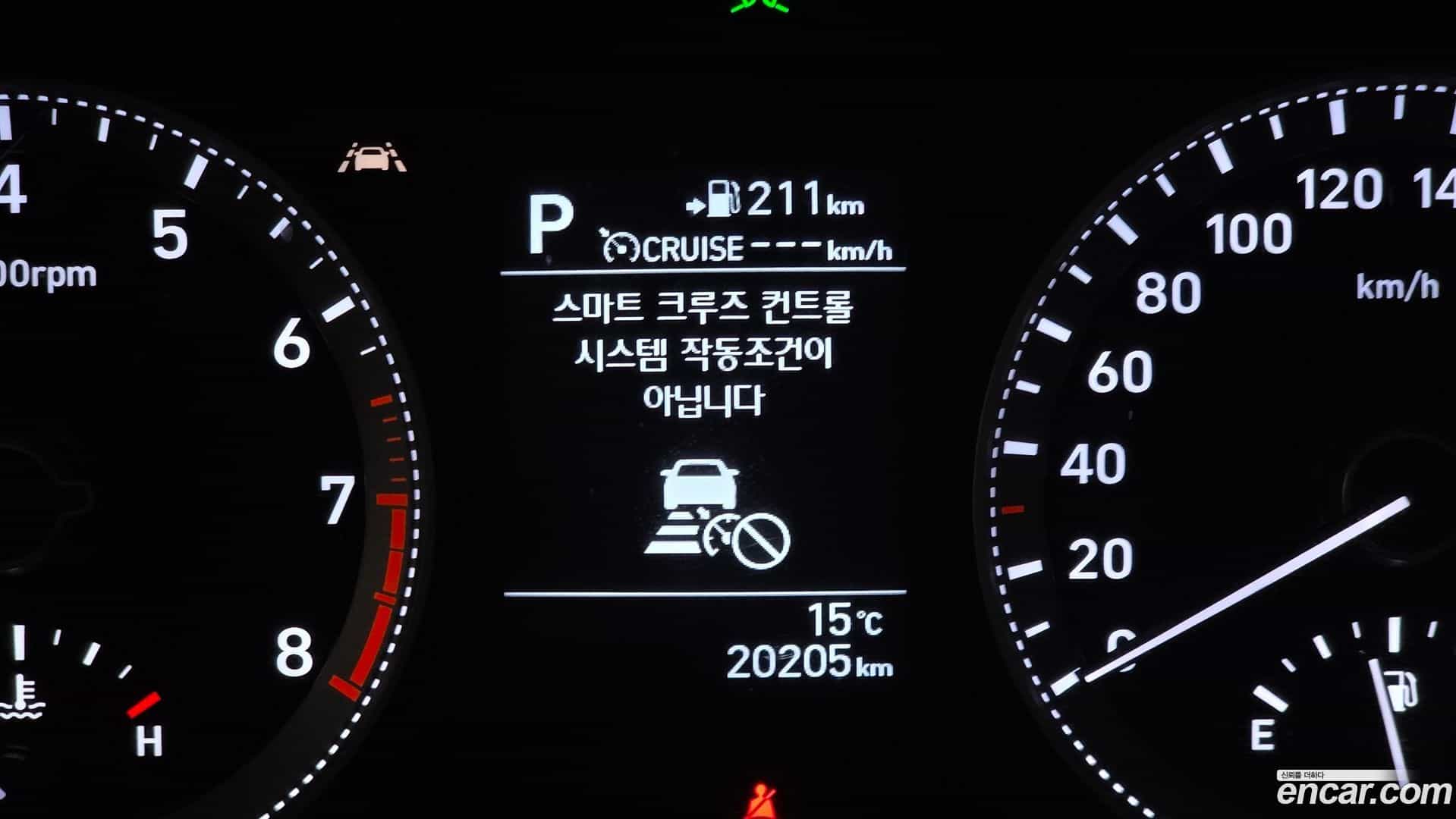 Grandeur Hyundai 2018.2-OPTION-022