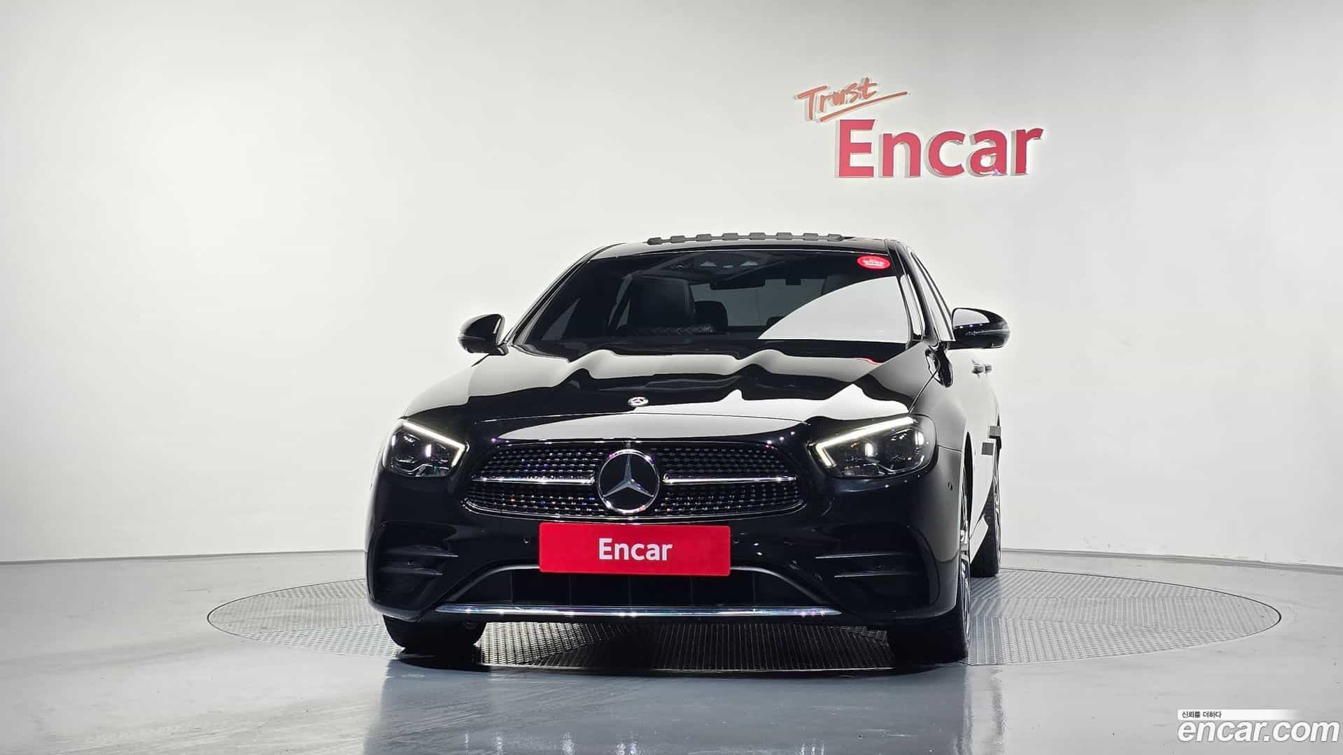 E-Class Mercedes-Benz 2020.11-OUTER-003