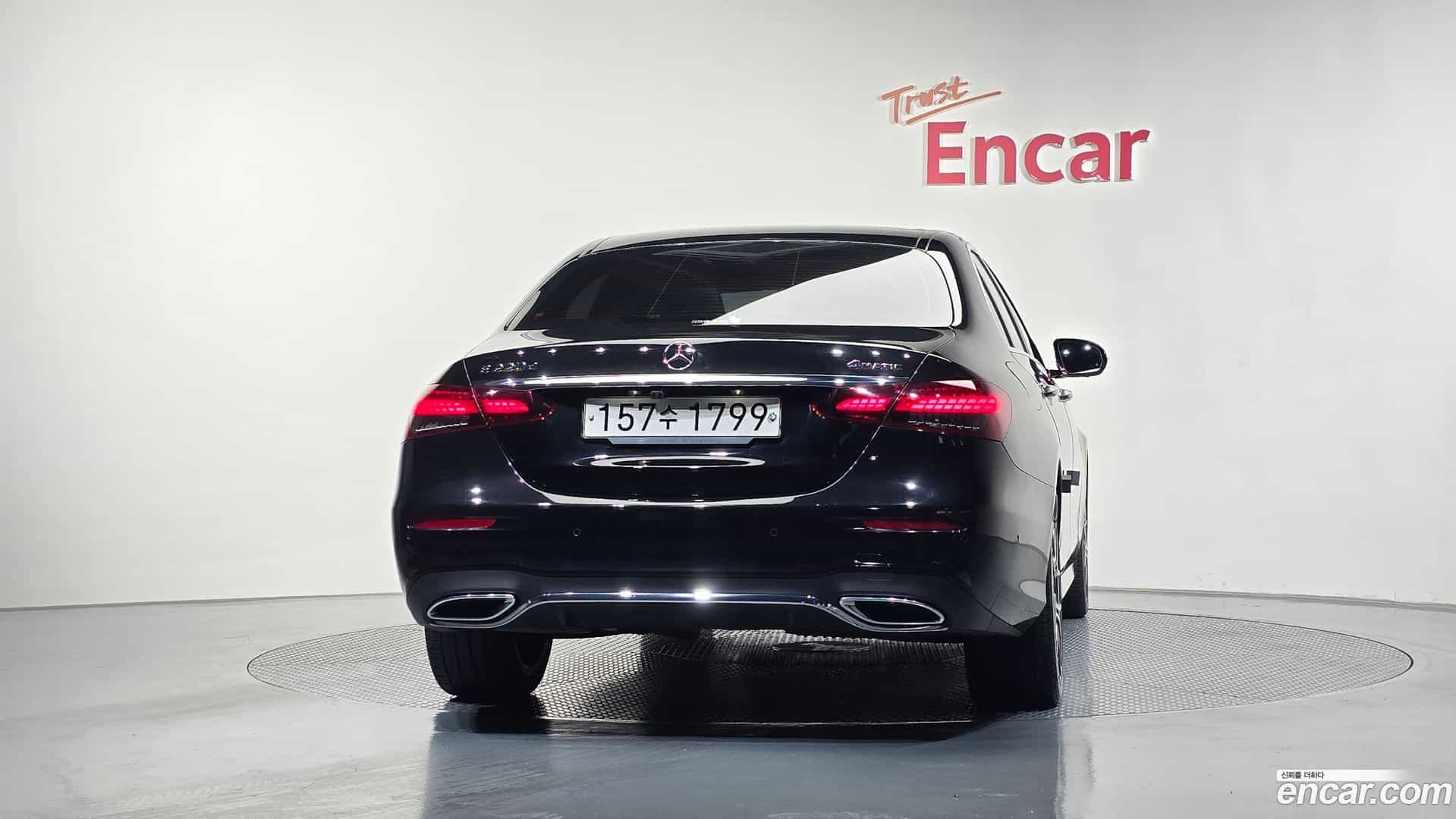 E-Class Mercedes-Benz 2020.11-OUTER-004