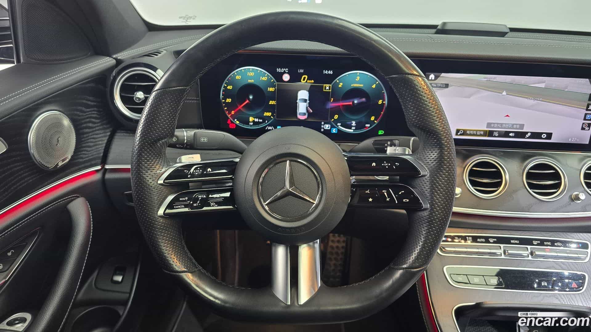 E-Class Mercedes-Benz 2020.11-OPTION-017