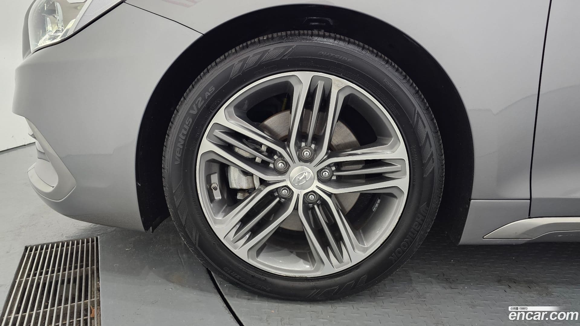 Main__Slider__Photo:Grandeur Hyundai 2017.2-4