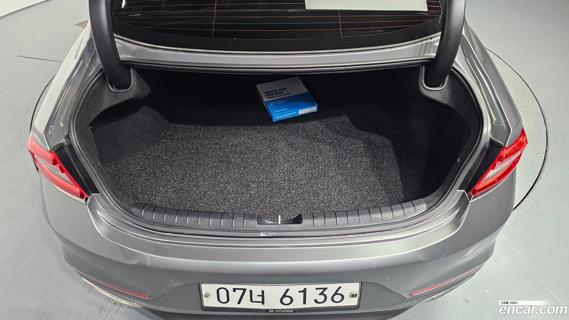 Main__Slider__Photo:Grandeur Hyundai 2017.2-19