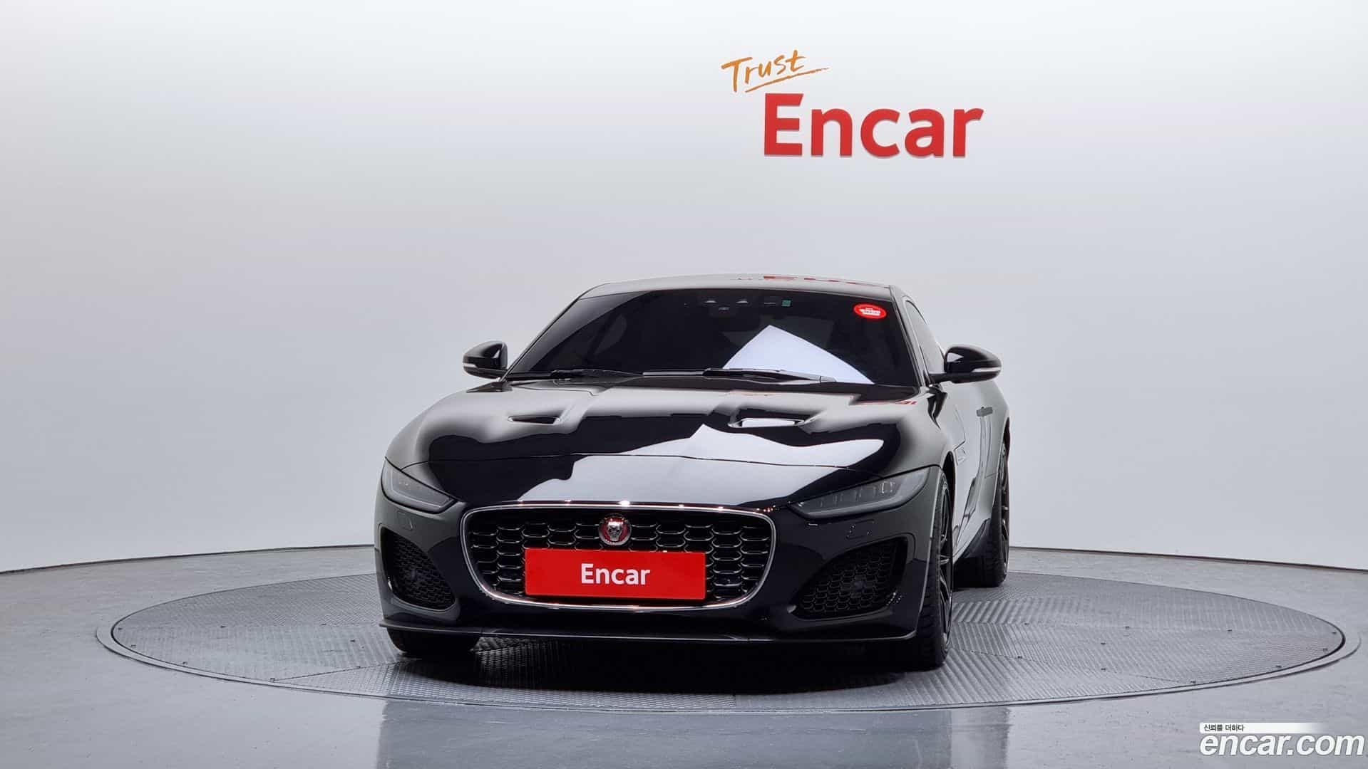 F-TYPE Jaguar 2023.4-OUTER-003