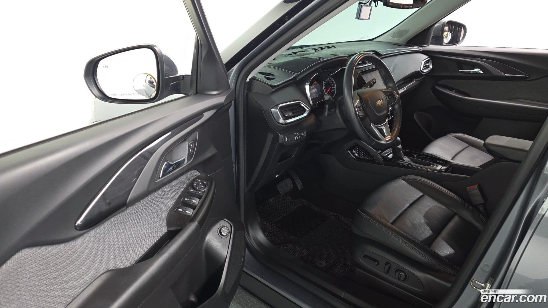 Main__Slider__Photo:Trailblazer Chevrolet 2020.5-11