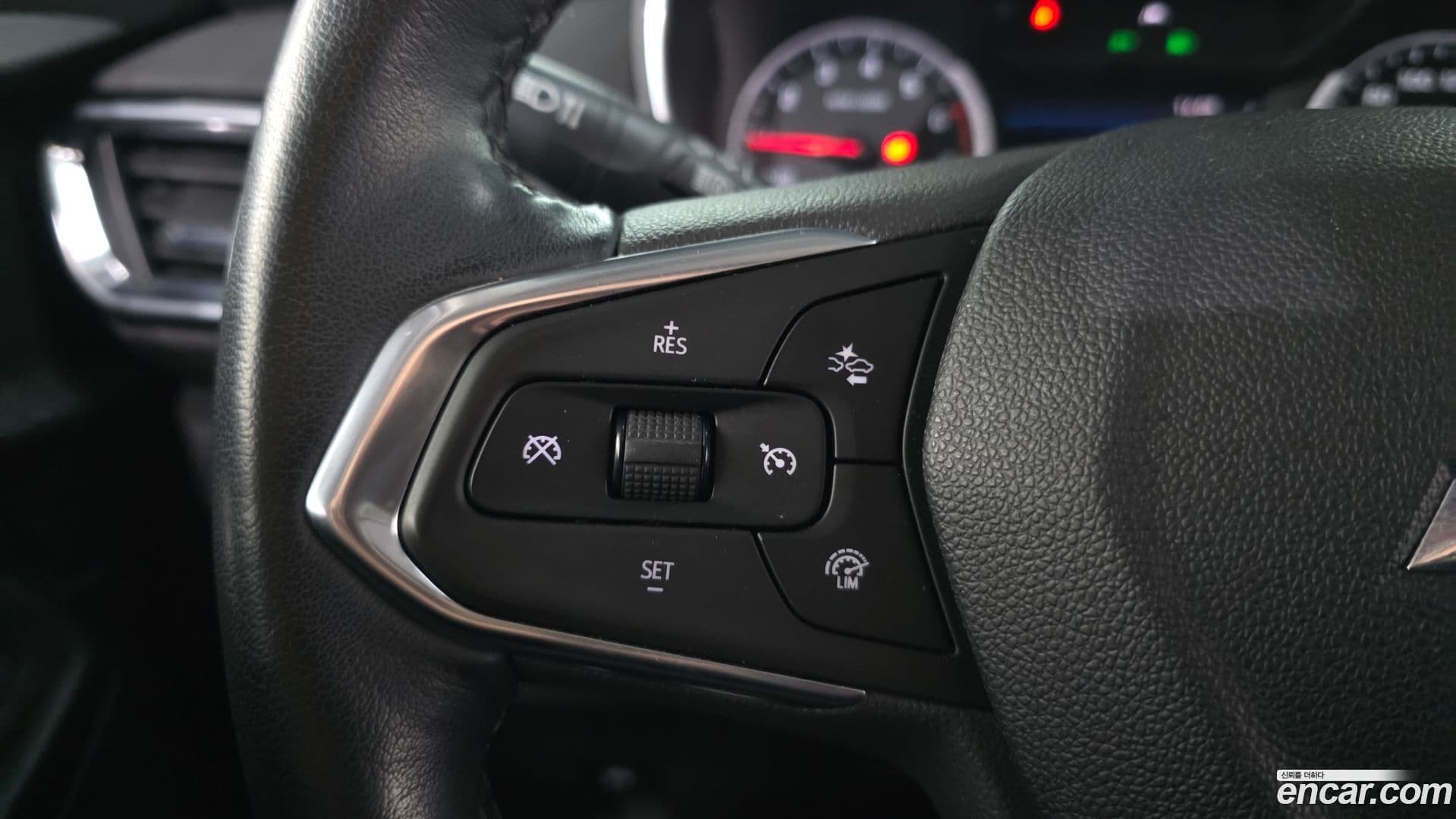 Main__Slider__Photo:Trailblazer Chevrolet 2020.5-13