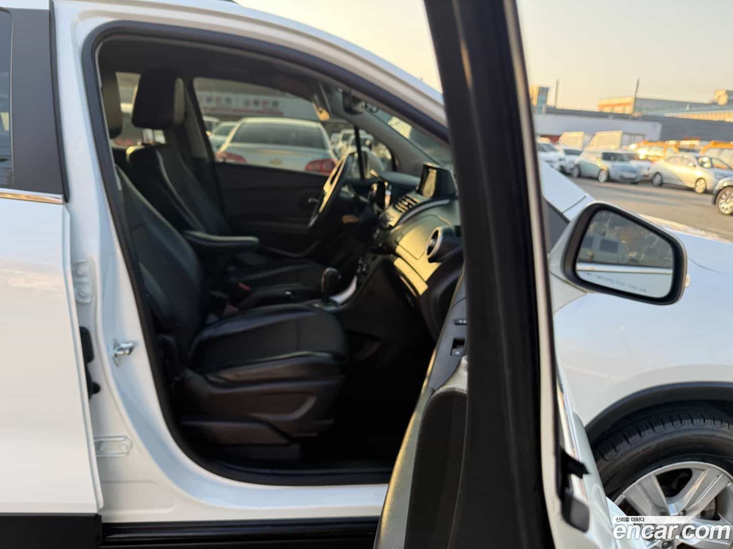 Trax ChevroletGMDaewoo 2015.3-INNER-010