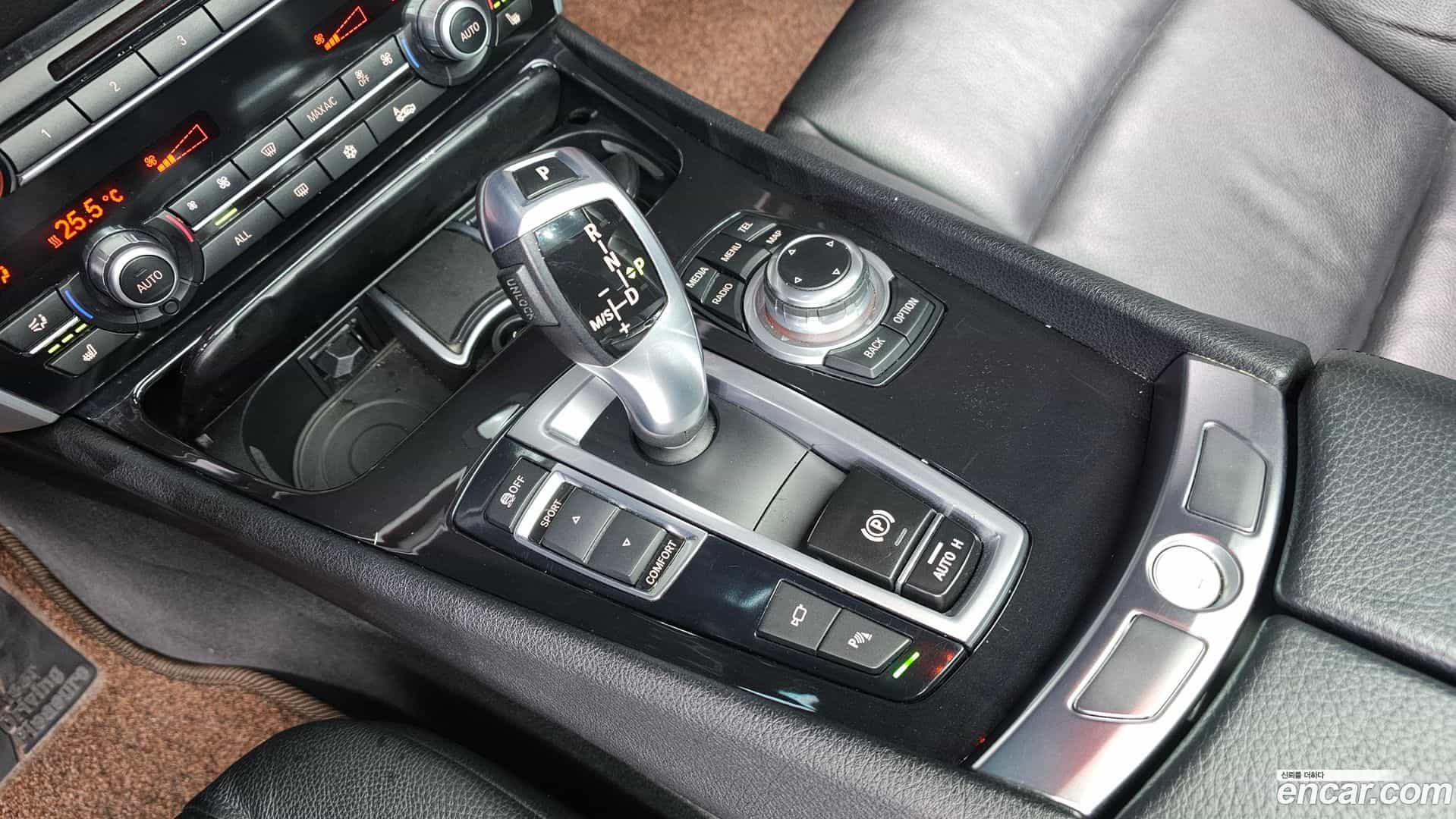 Gran Turismo BMW 2013.3-INNER-009