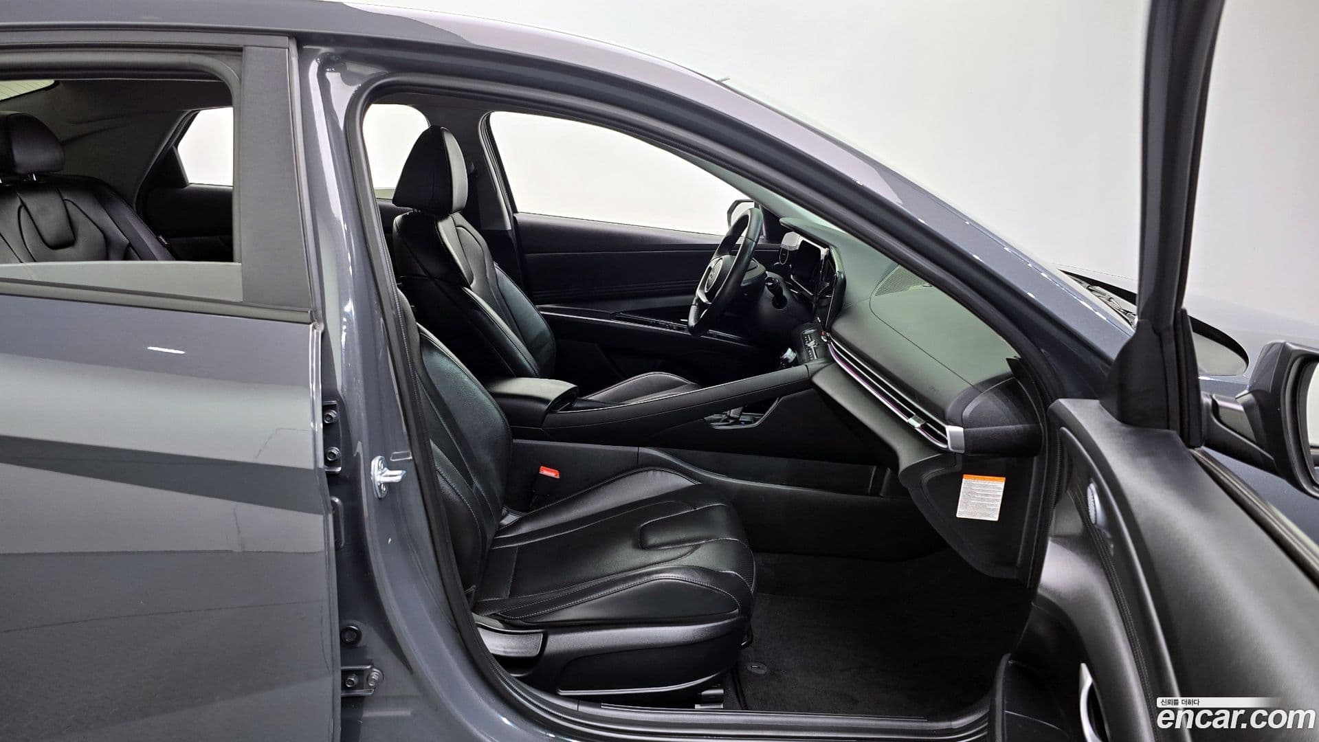 Main__Slider__Photo:AVANTE Hyundai 2023.7-9