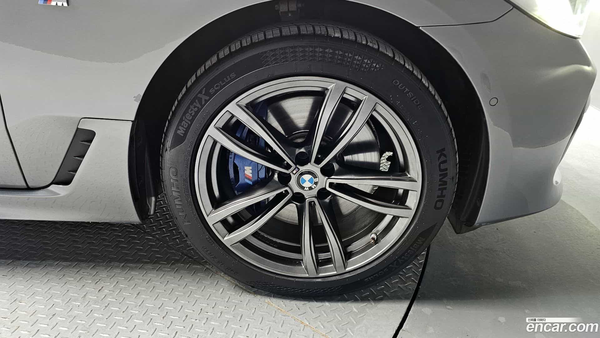 Gran Turismo BMW 2023.2-OUTER-005