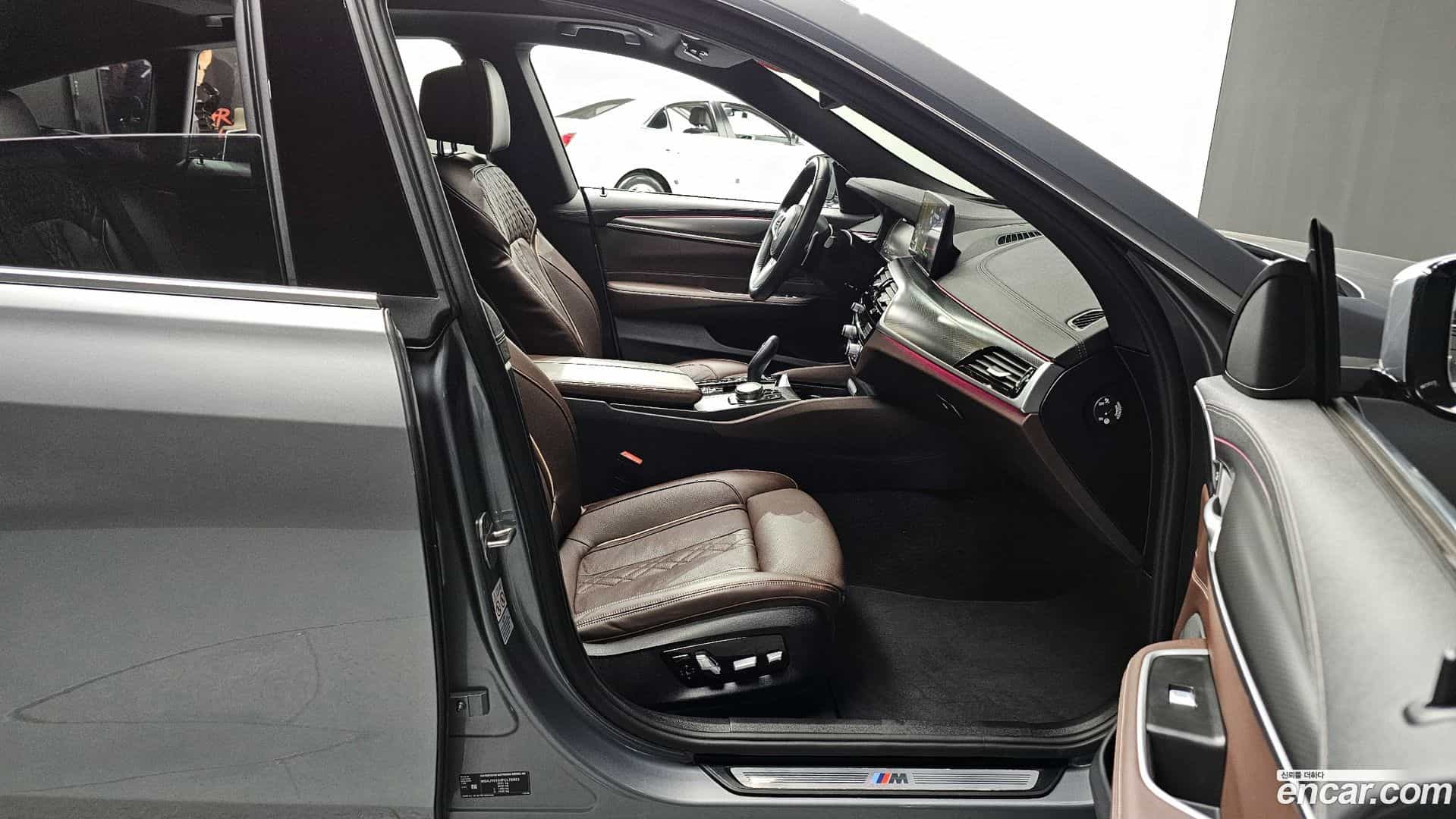 Gran Turismo BMW 2023.2-OPTION-015