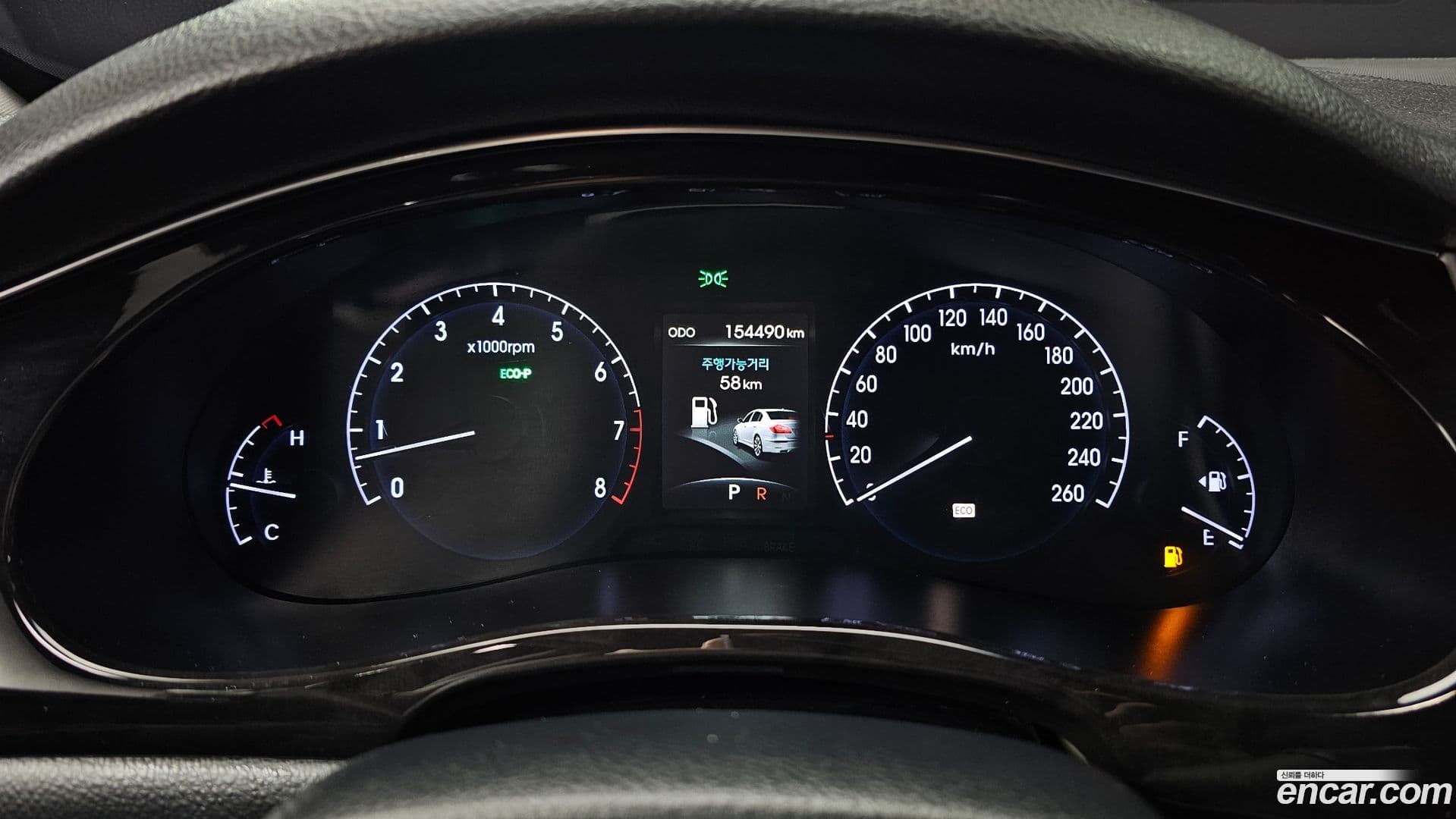 Main__Slider__Photo:Genesis Hyundai 2012.6-7