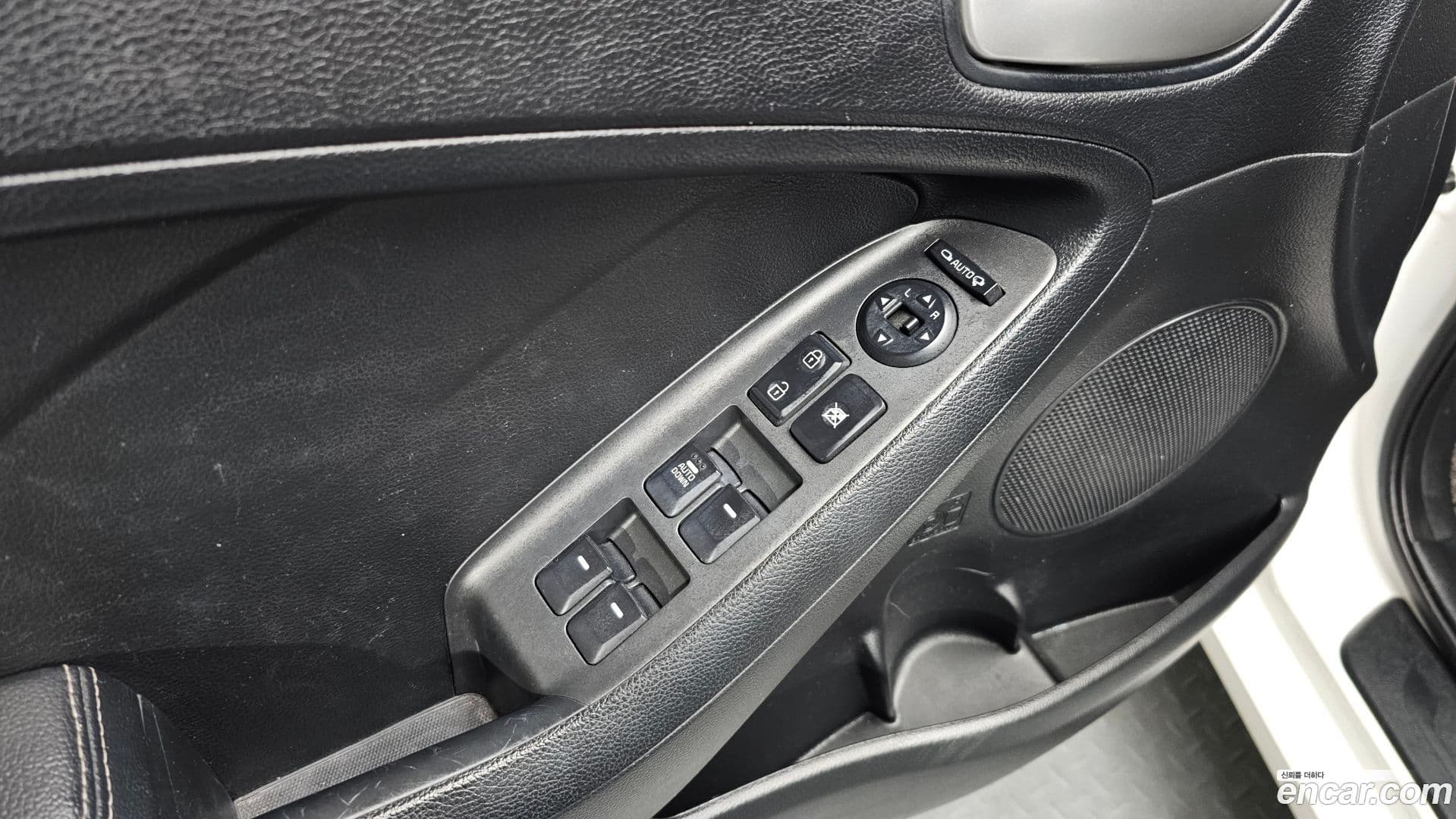 Main__Slider__Photo:K3 Kia 2013.3-16