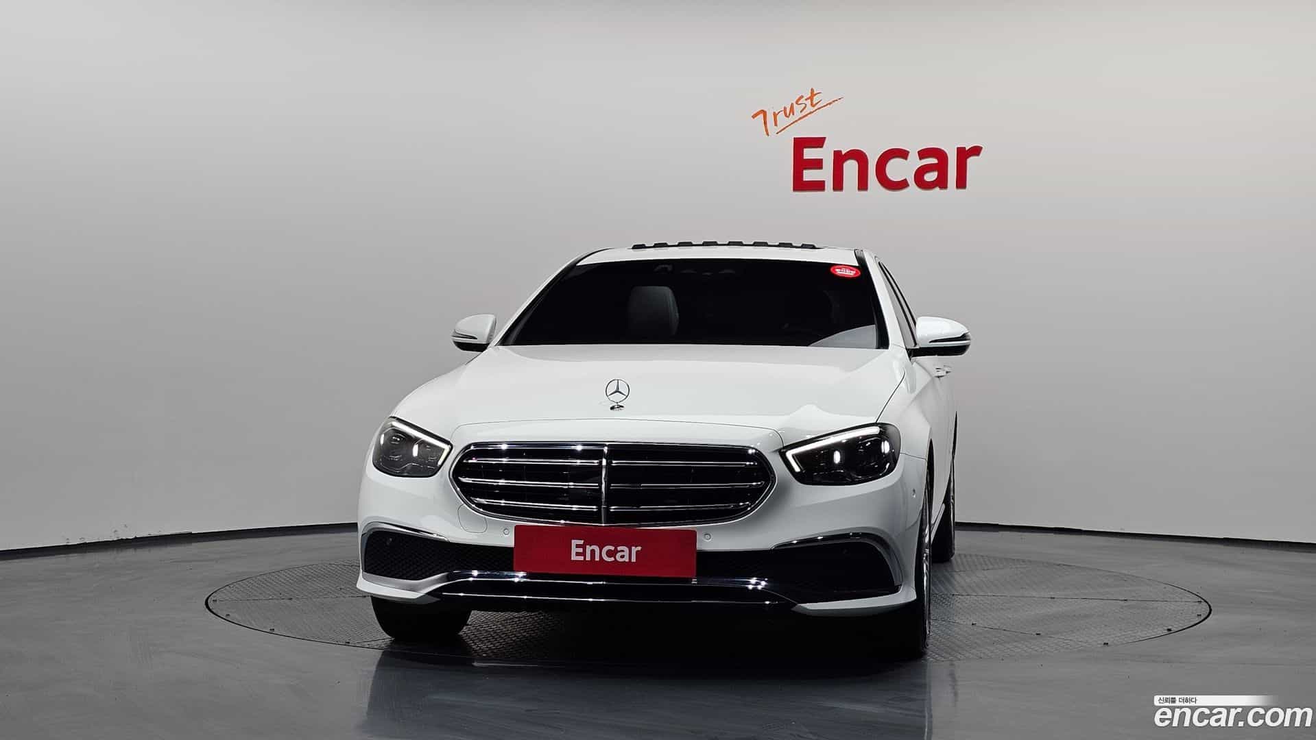 E-Class Mercedes-Benz 2020.11-OUTER-003