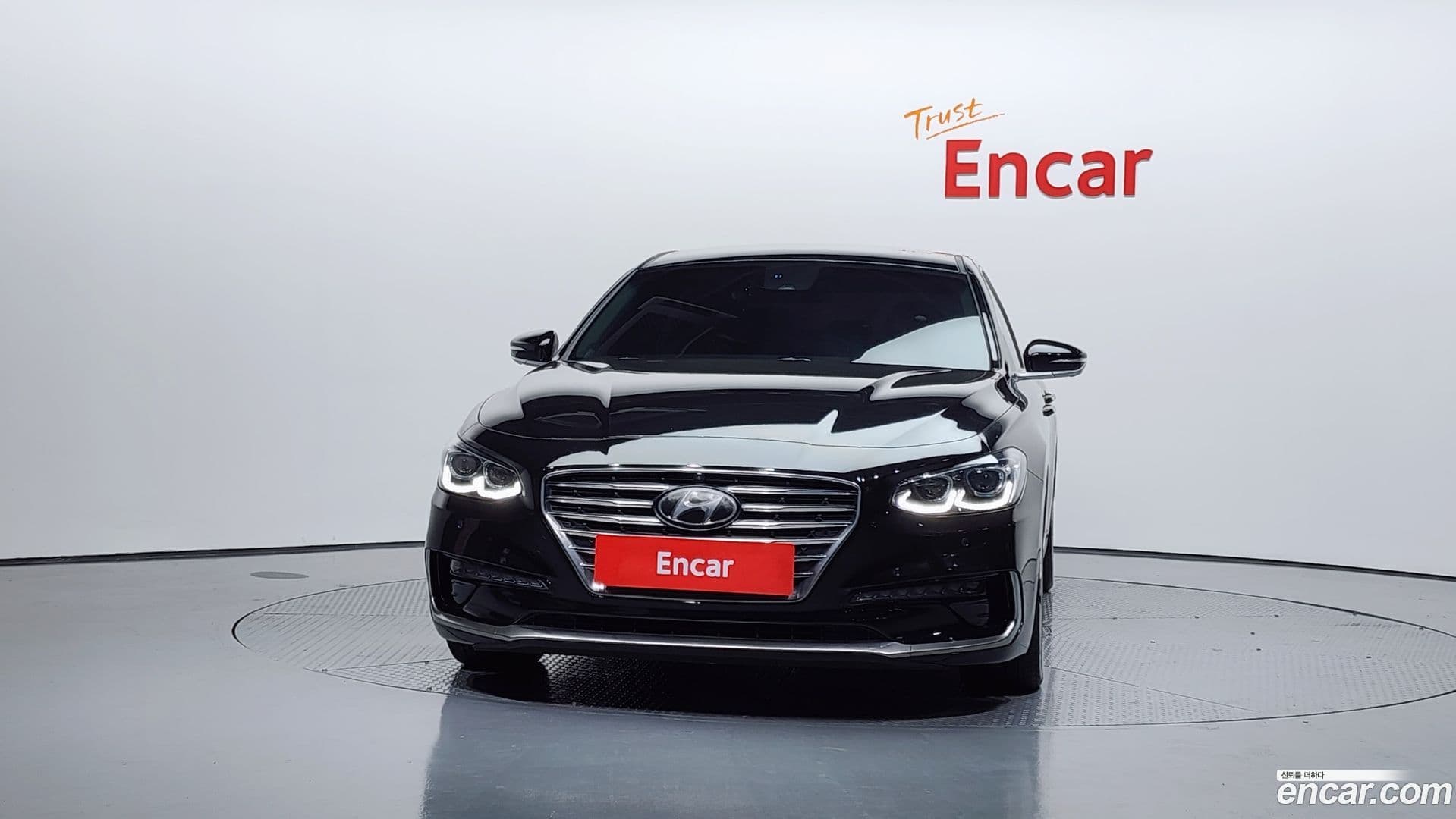 Main__Slider__Photo:Grandeur Hyundai 2017.2-2