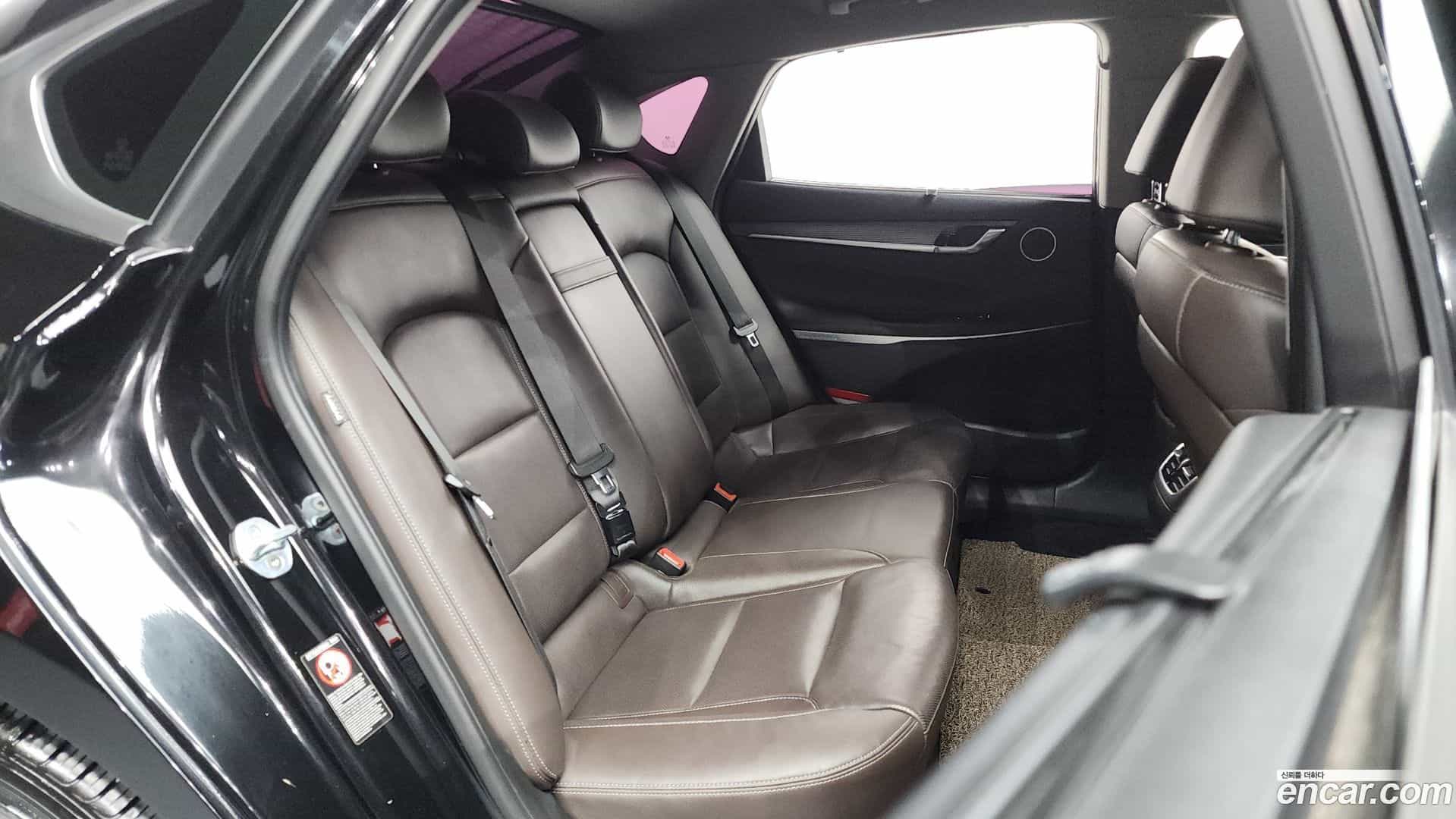 Grandeur Hyundai 2017.2-OPTION-016