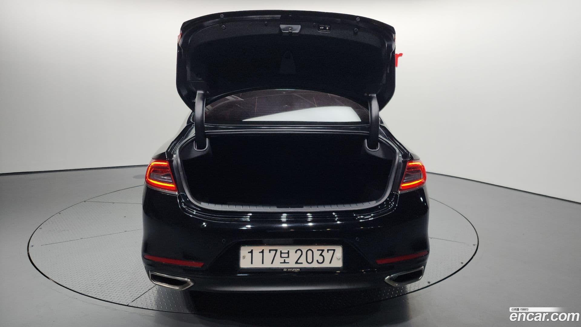 Main__Slider__Photo:Grandeur Hyundai 2017.2-19