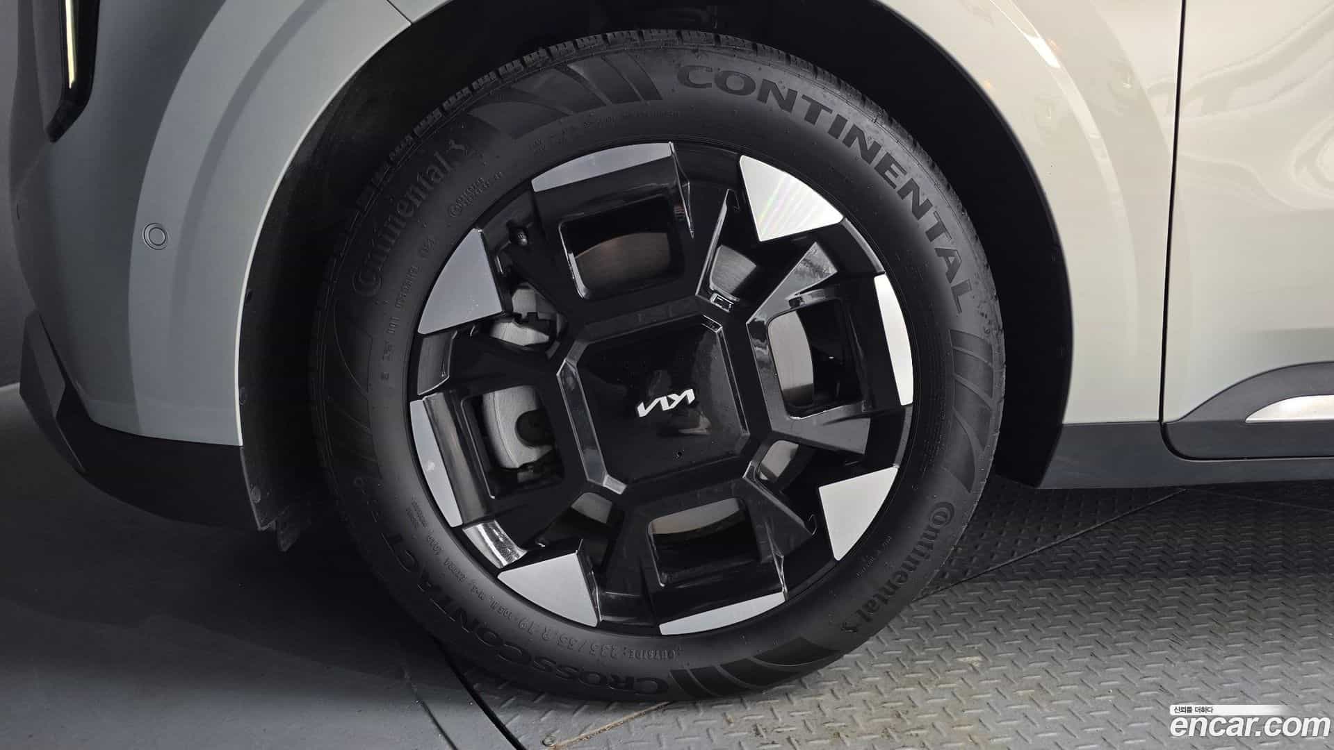 Canival Kia 2023.10-OUTER-005