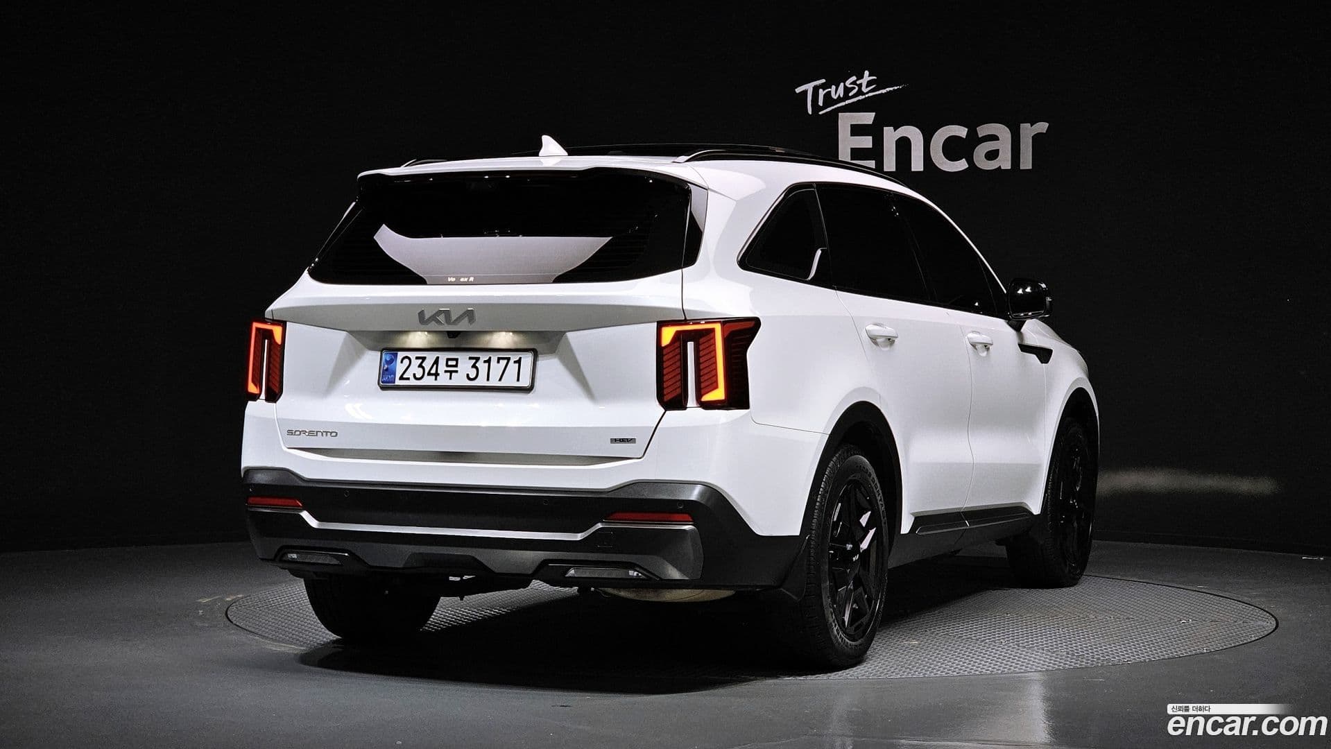 Main__Slider__Photo:Sorento Kia 2023.8-1