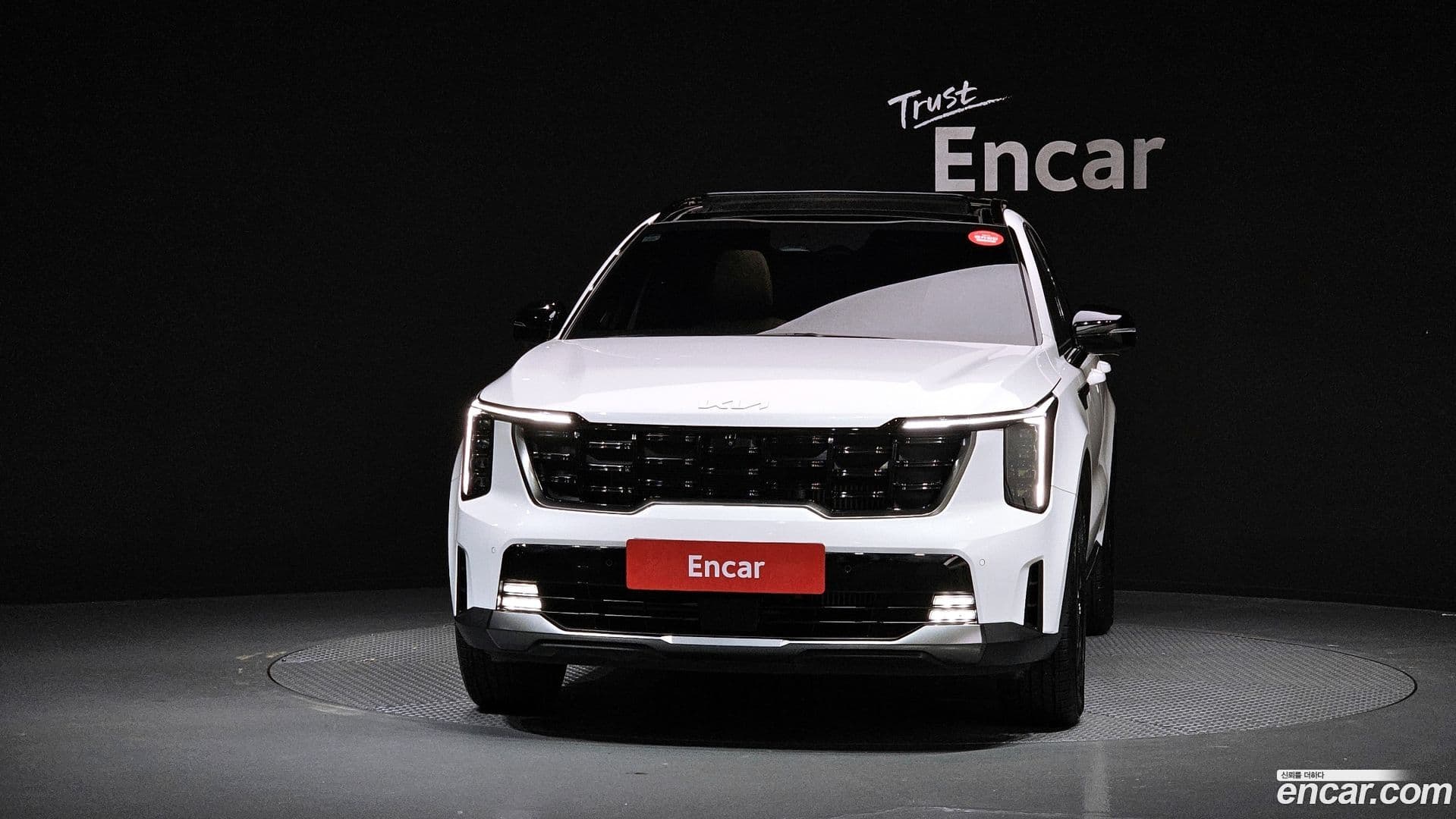 Main__Slider__Photo:Sorento Kia 2023.8-2