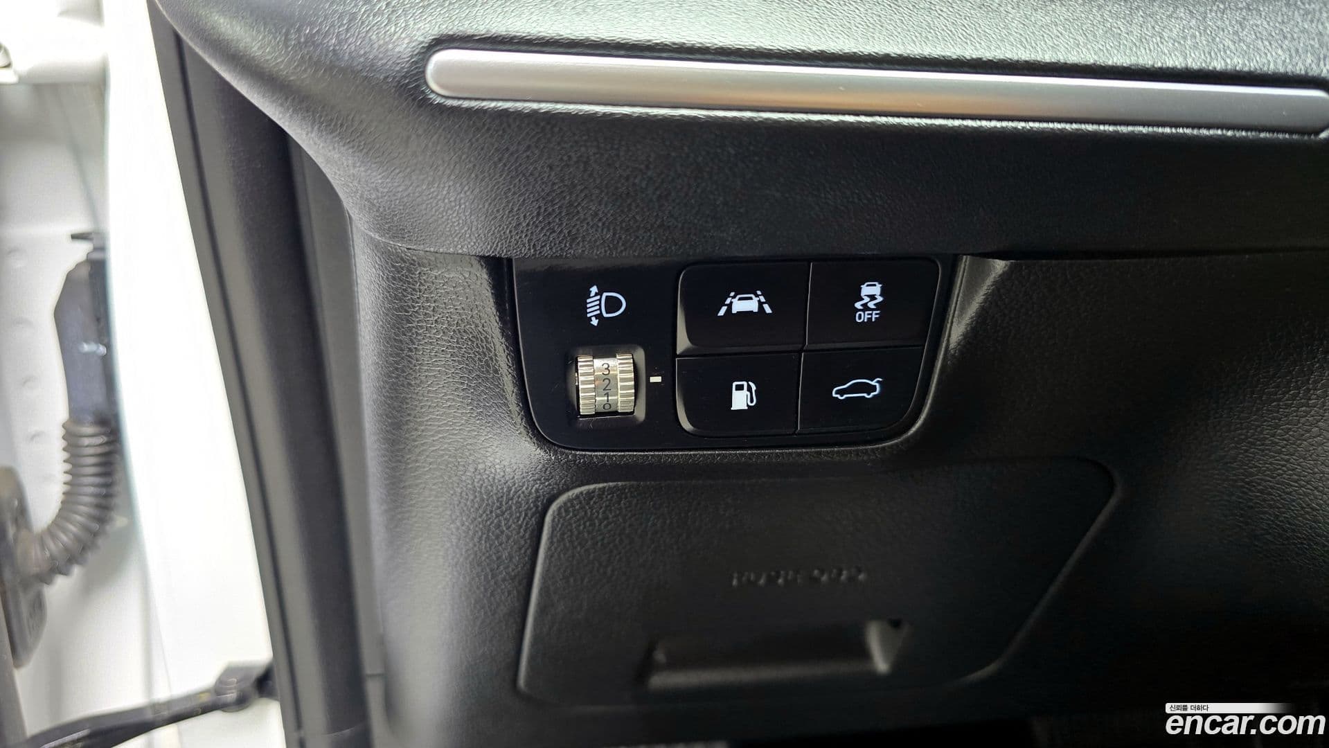 Main__Slider__Photo:Grandeur Hyundai 2022.1-13