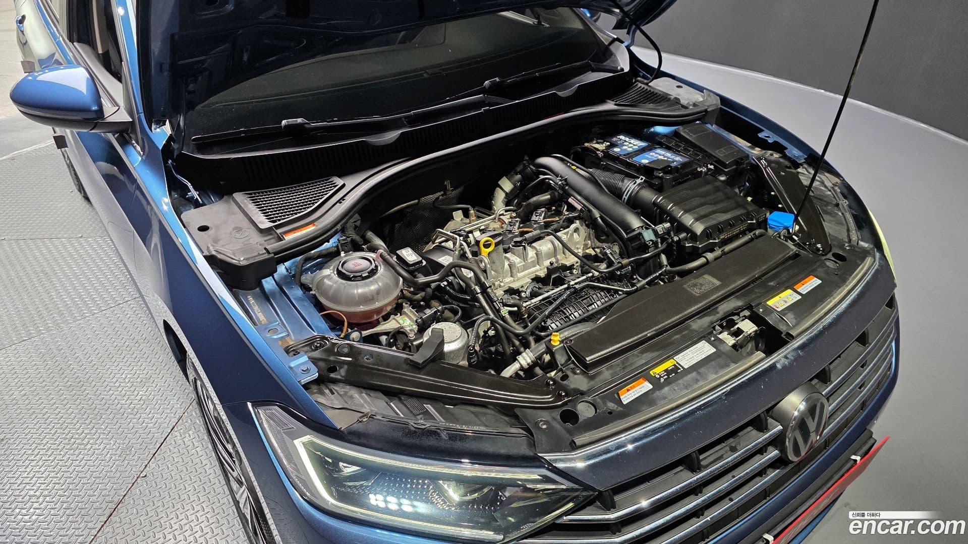 Main__Slider__Photo:Jetta Volkswagen 2020.11-5