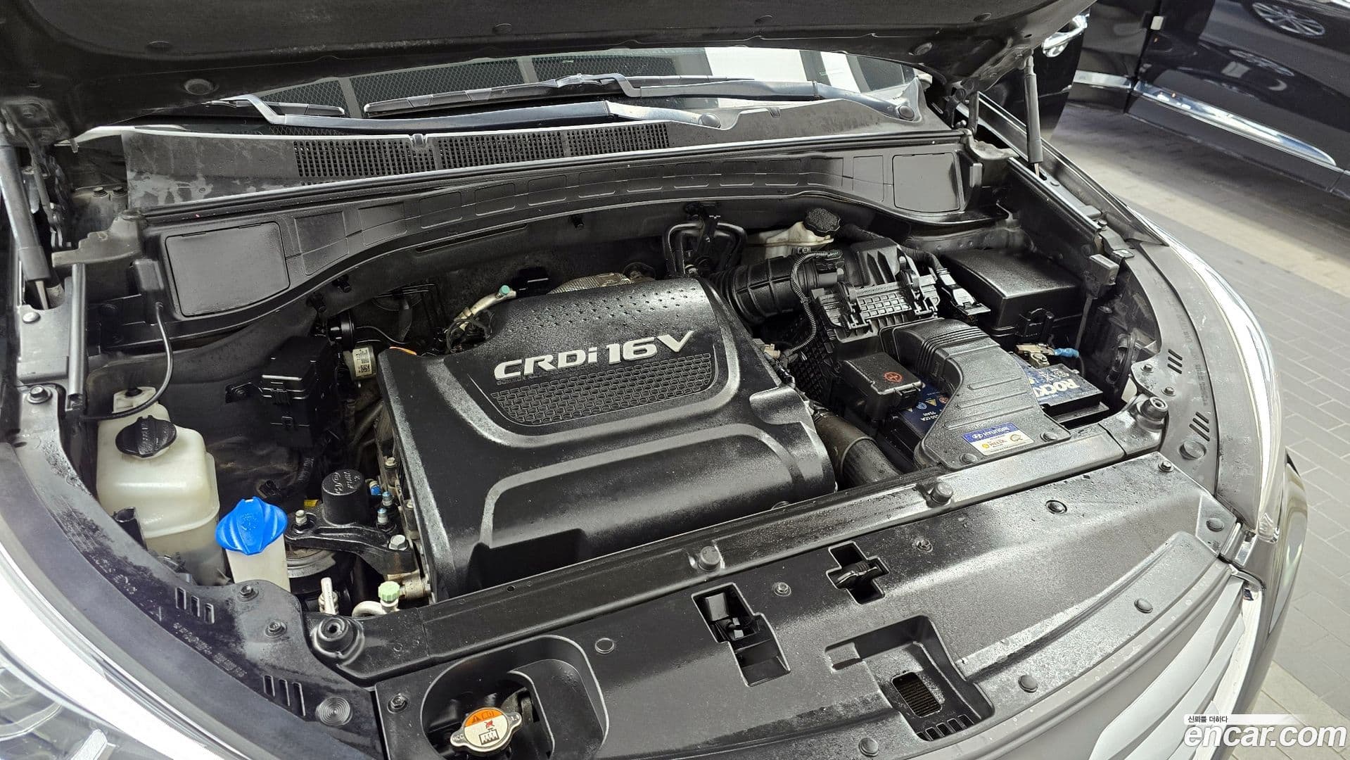 Main__Slider__Photo:Santafe Hyundai 2017.3-5