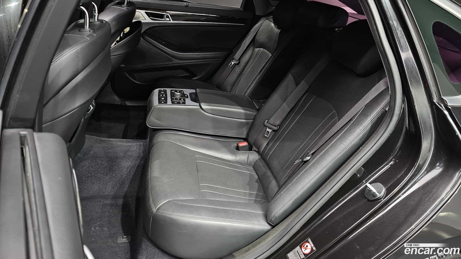 G80 Genesis 2017.9-OPTION-016