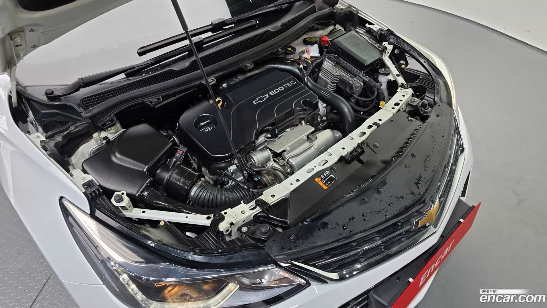 Cruze Chevrolet 2017.11-INNER-006