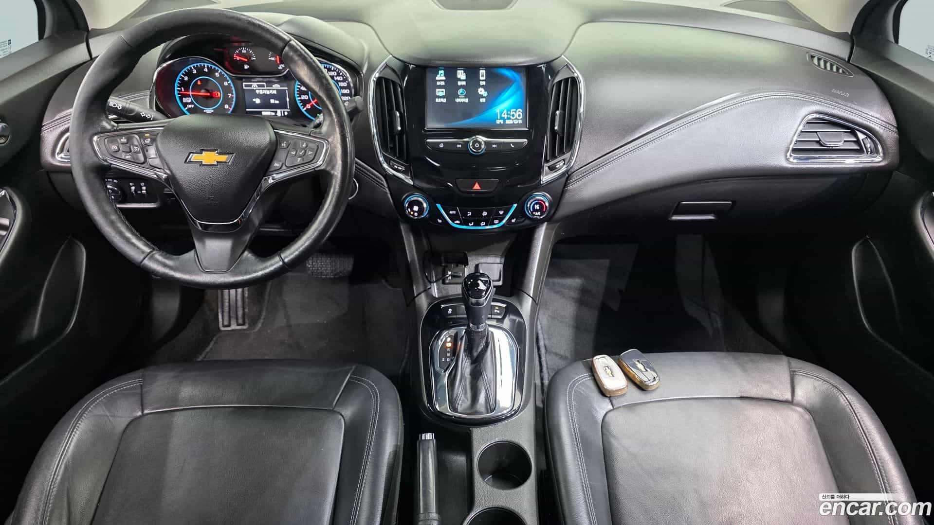 Cruze Chevrolet 2017.11-INNER-007