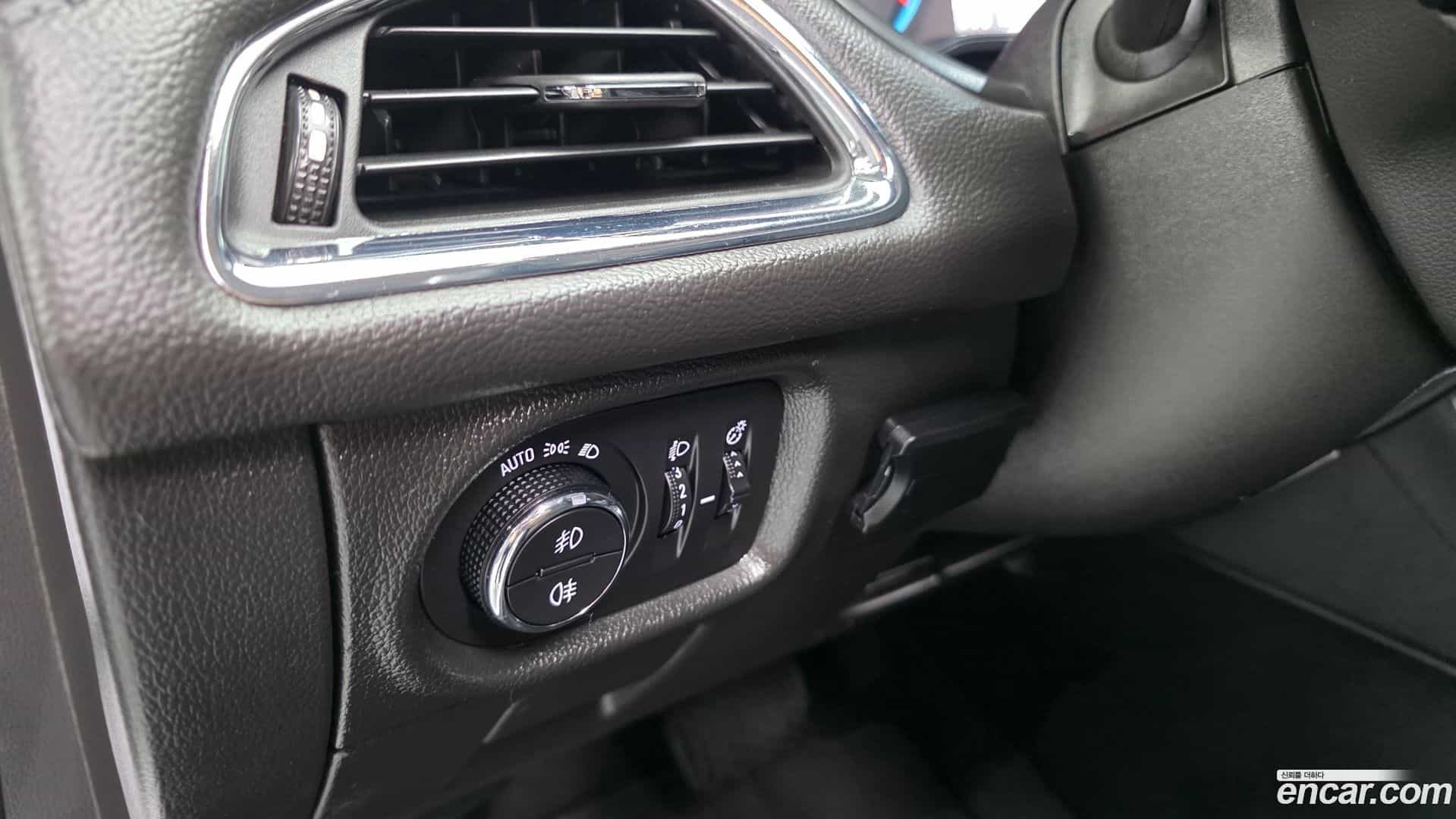 Cruze Chevrolet 2017.11-OPTION-018