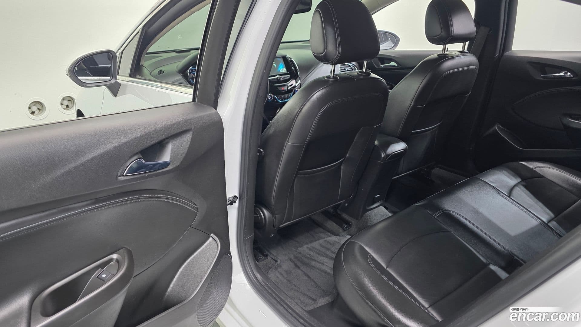 Main__Slider__Photo:Cruze Chevrolet 2017.11-18