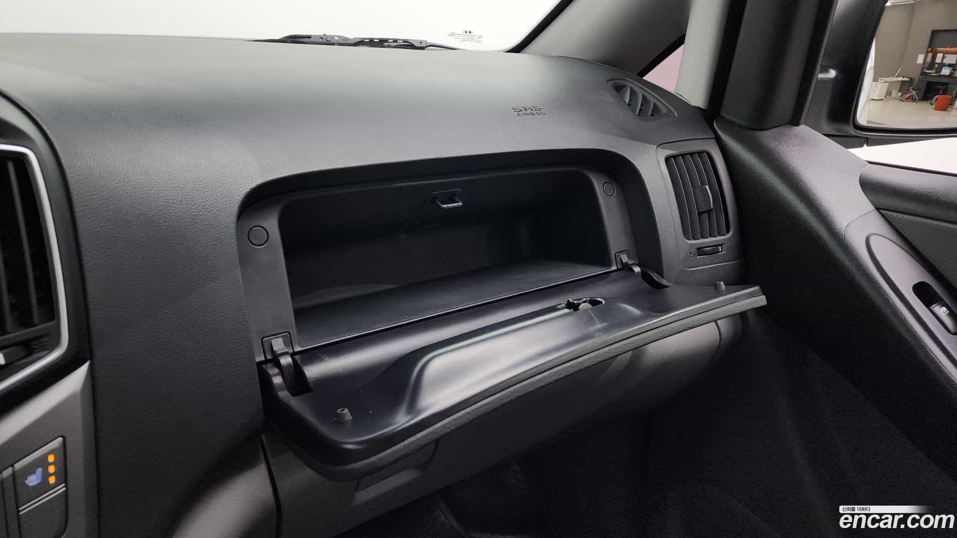 Starex Hyundai 2018.10-OPTION-022