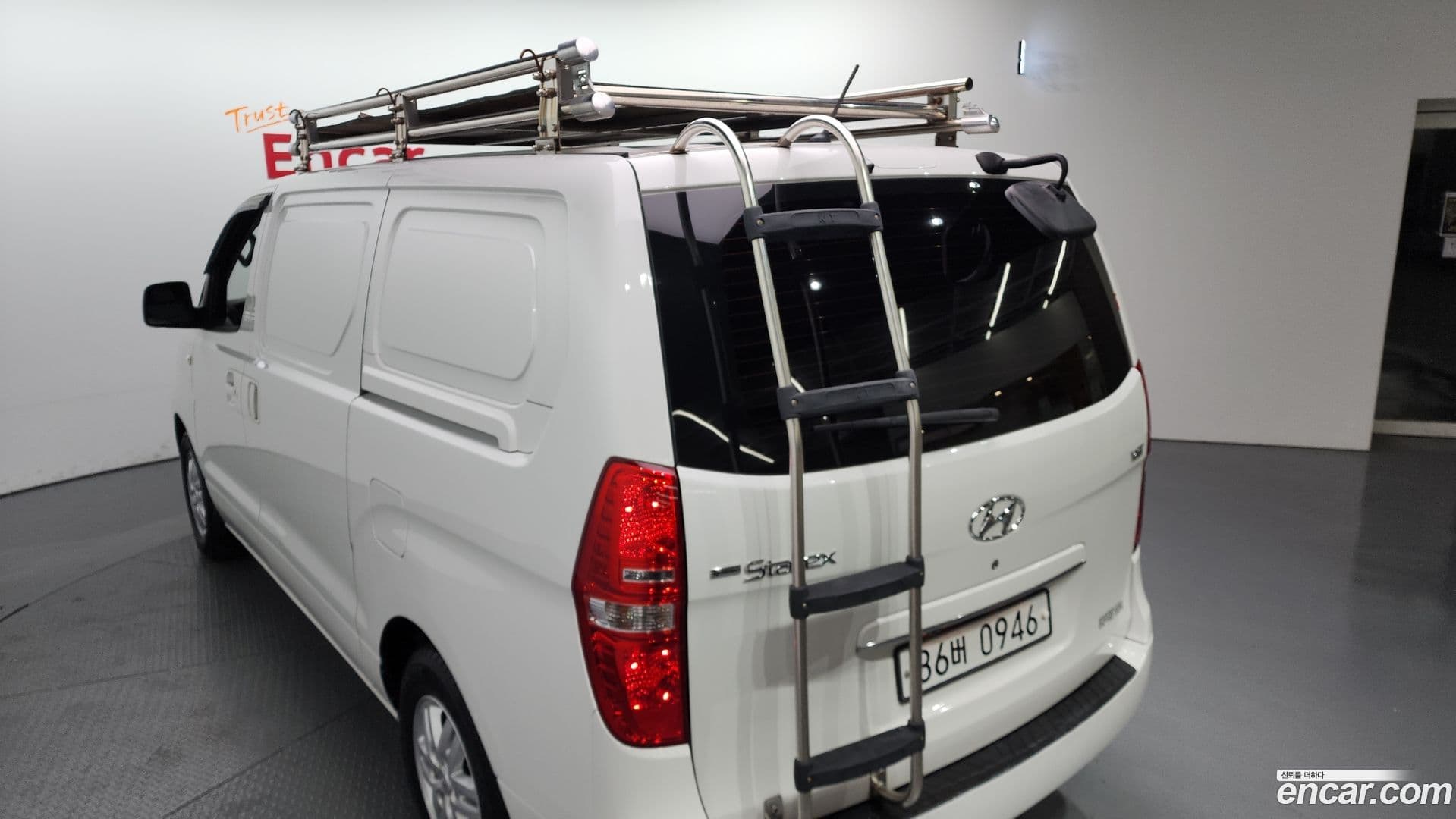 Main__Slider__Photo:Starex Hyundai 2018.10-18