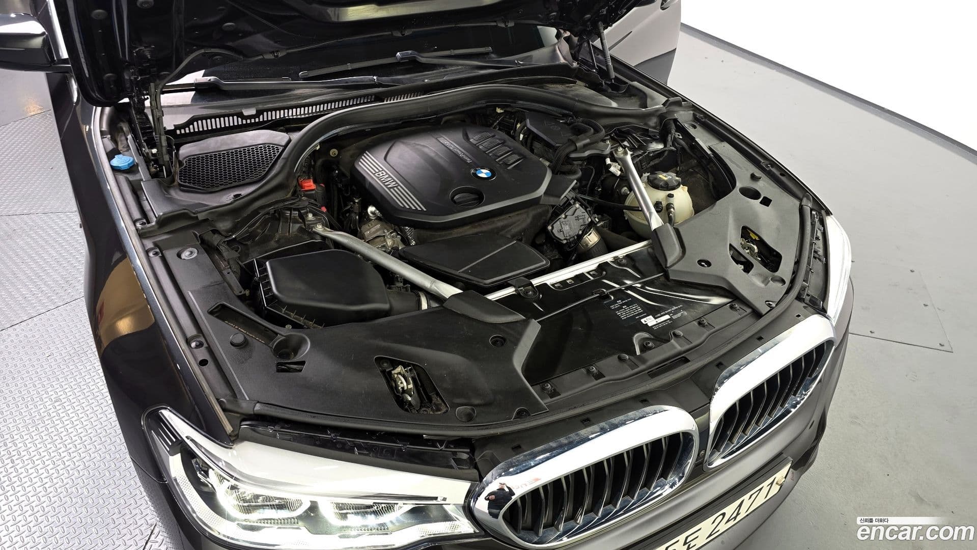 Main__Slider__Photo:5-Series BMW 2020.2-5