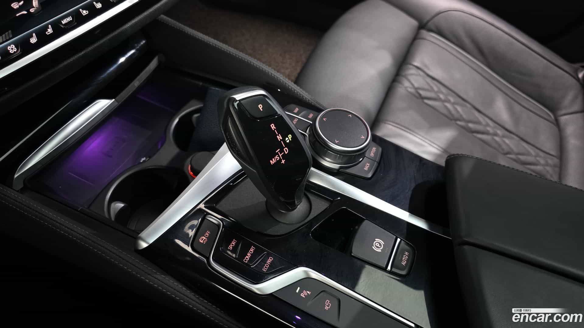 5-Series BMW 2020.2-INNER-009