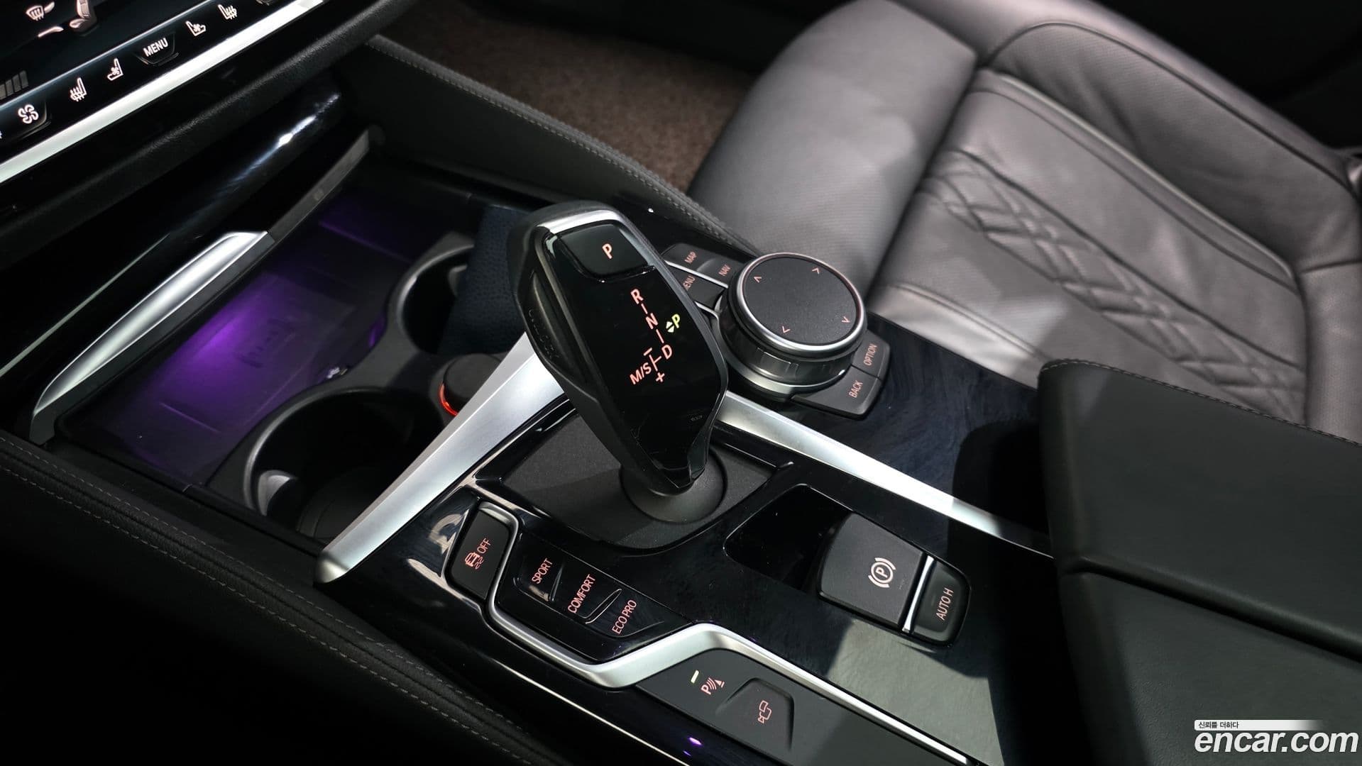 Main__Slider__Photo:5-Series BMW 2020.2-8