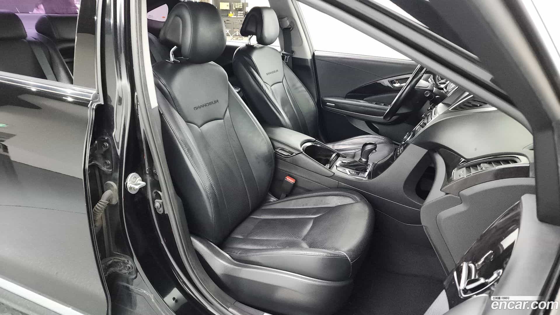 Grandeur Hyundai 2014.5-OPTION-015