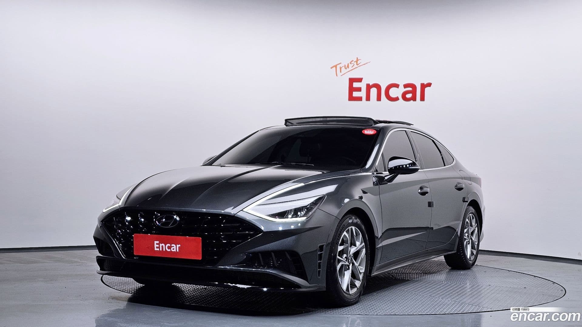 Main__Slider__Photo:Sonata Hyundai 2020.5-0