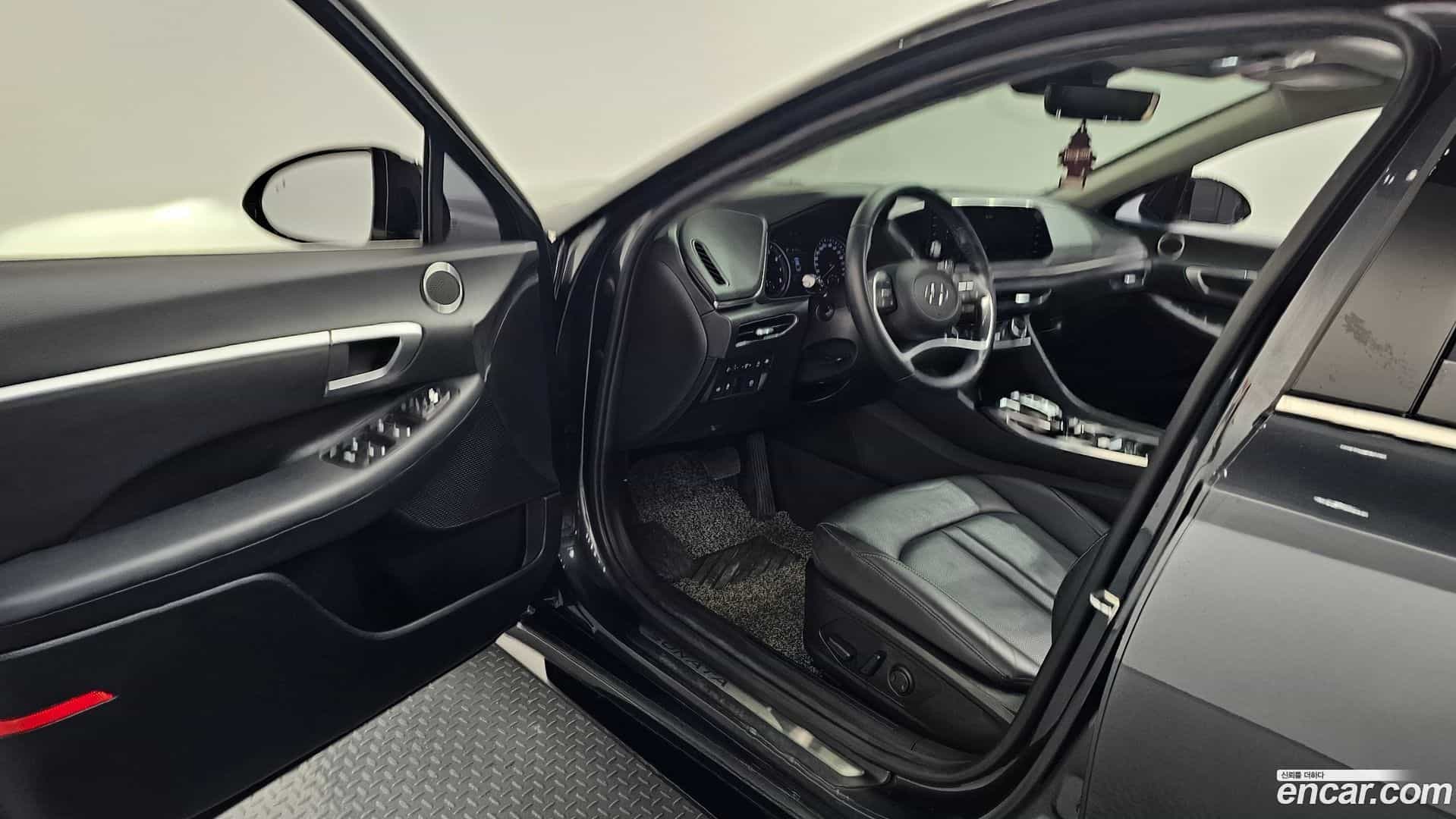 Sonata Hyundai 2020.5-INNER-010