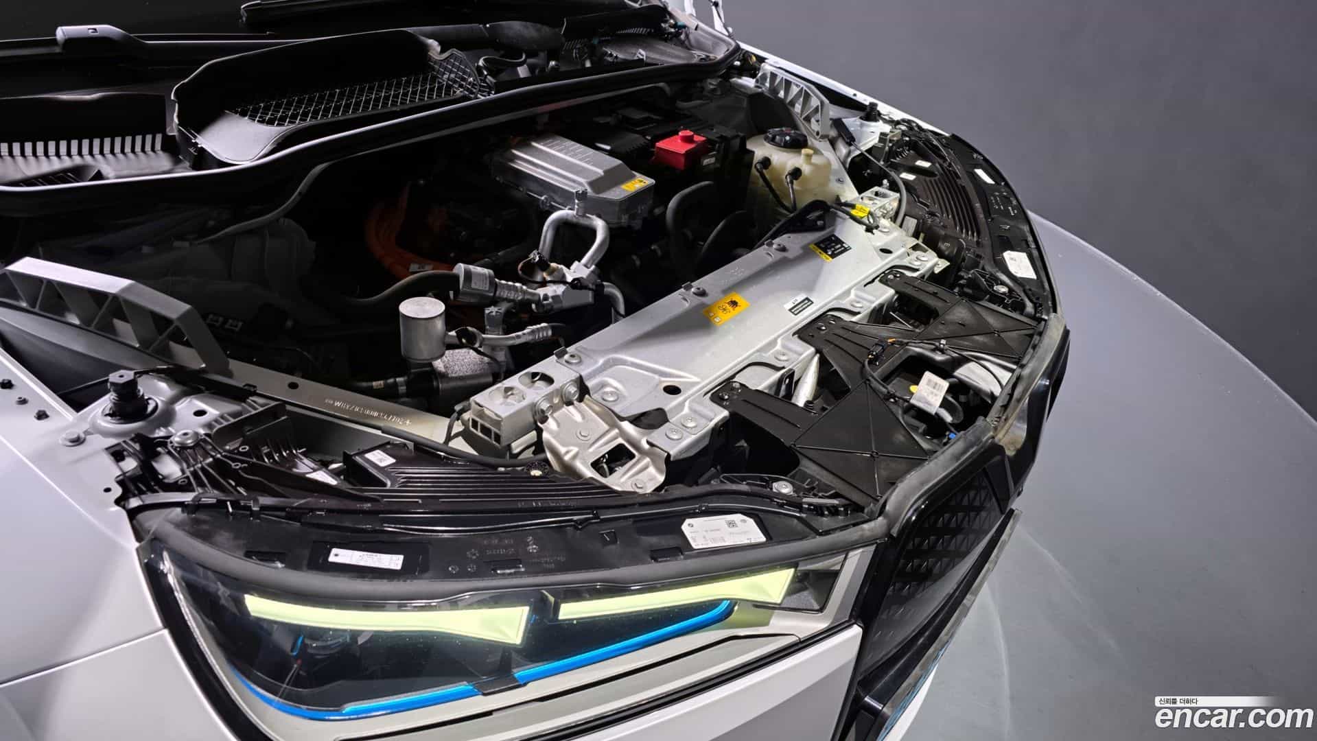 iX BMW 2022.8-INNER-006