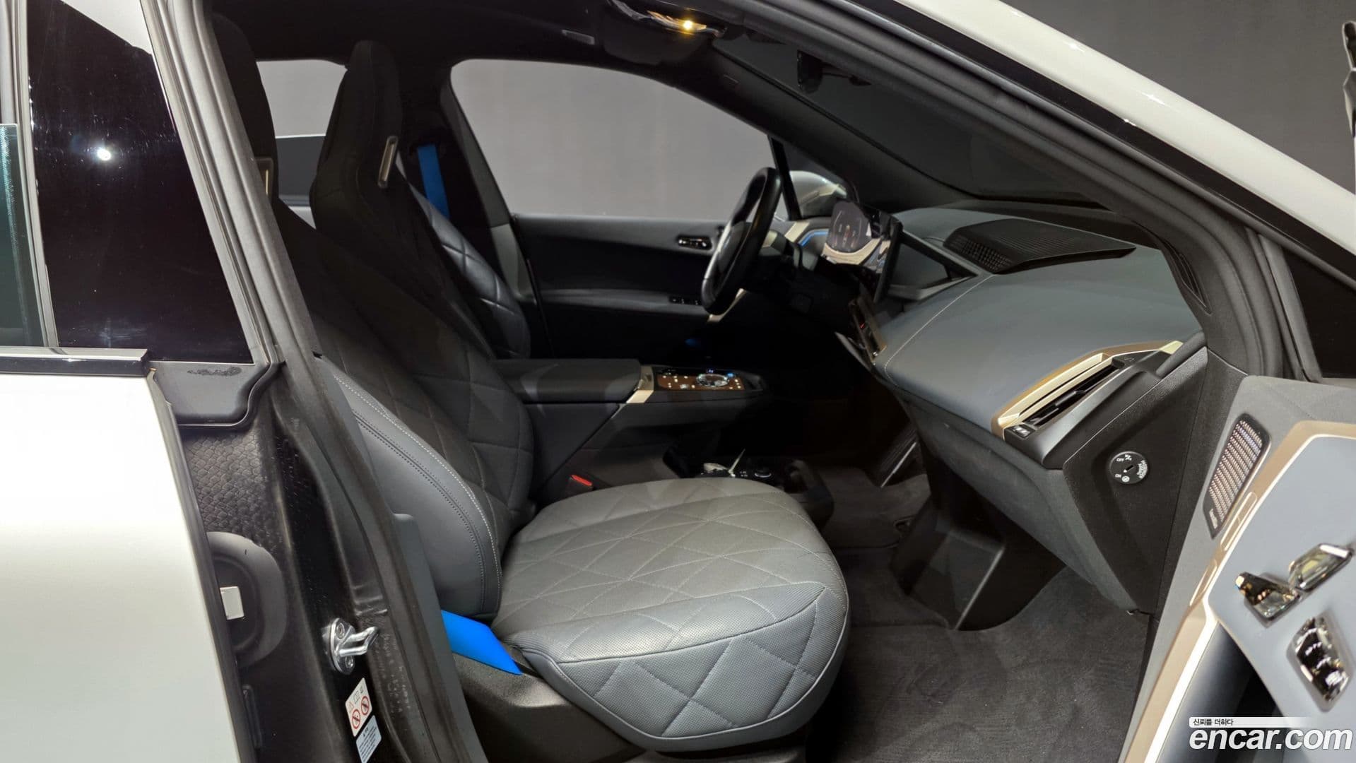 Main__Slider__Photo:iX BMW 2022.8-10