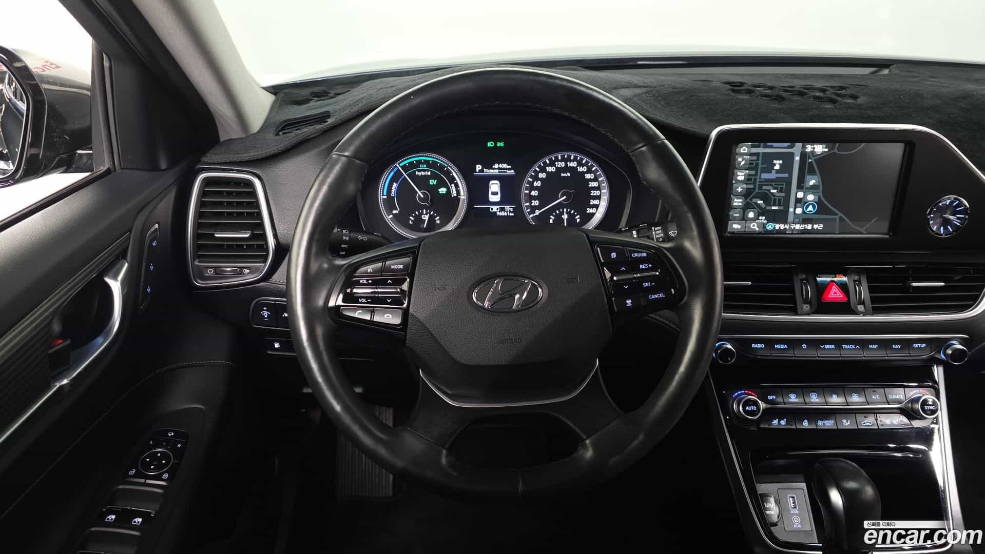 Grandeur Hyundai 2019.8-OPTION-017