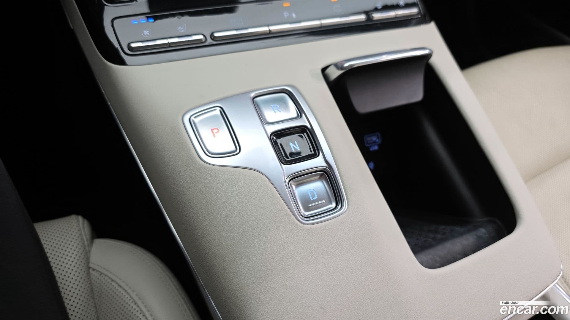 Main__Slider__Photo:Grandeur Hyundai 2022.5-8