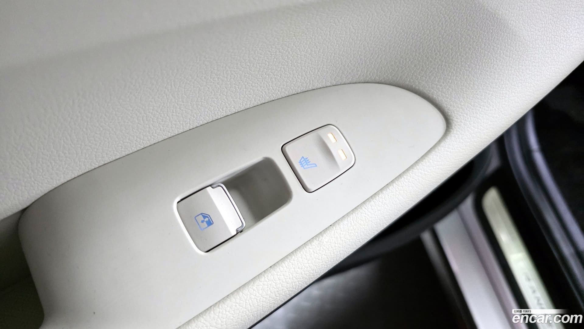 Main__Slider__Photo:Grandeur Hyundai 2022.5-17