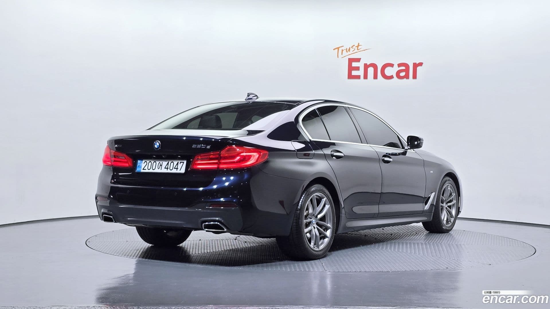 Main__Slider__Photo:5-Series BMW 2018.1-1