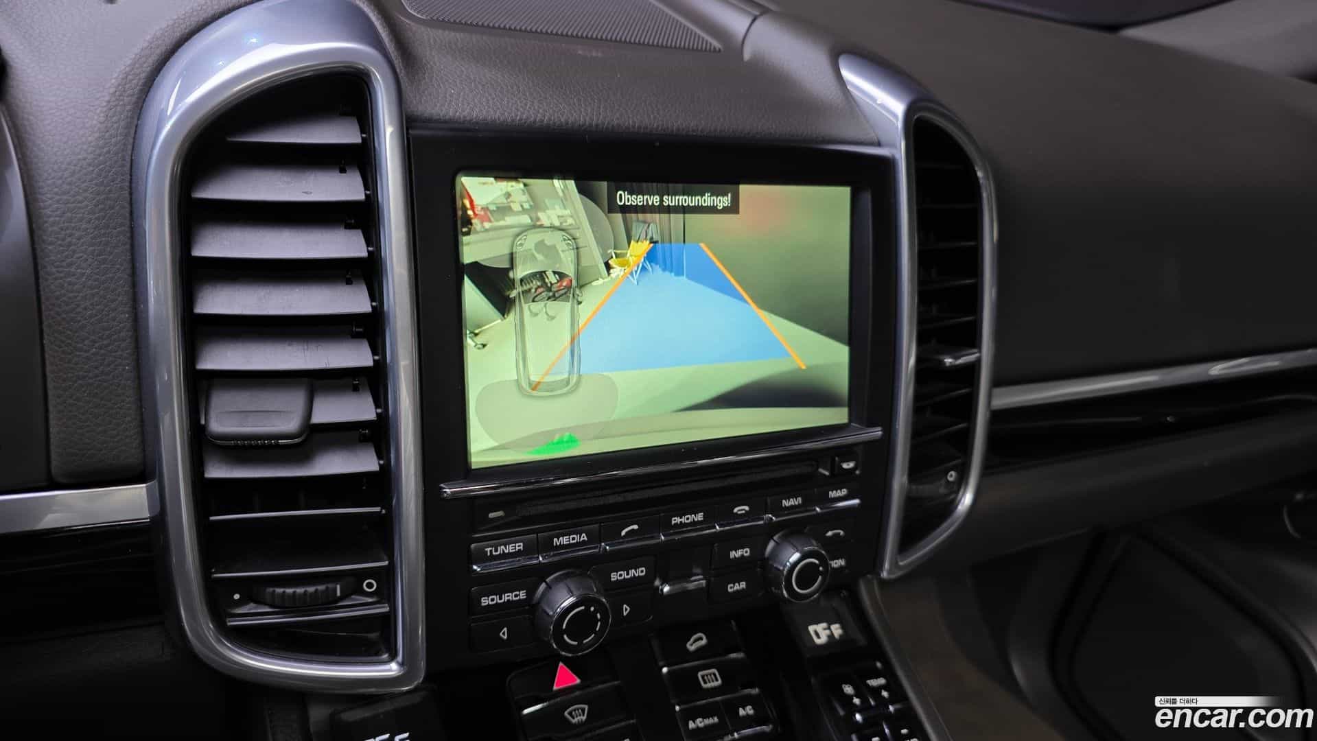 Cayenne Porsche 2015.11-OPTION-019