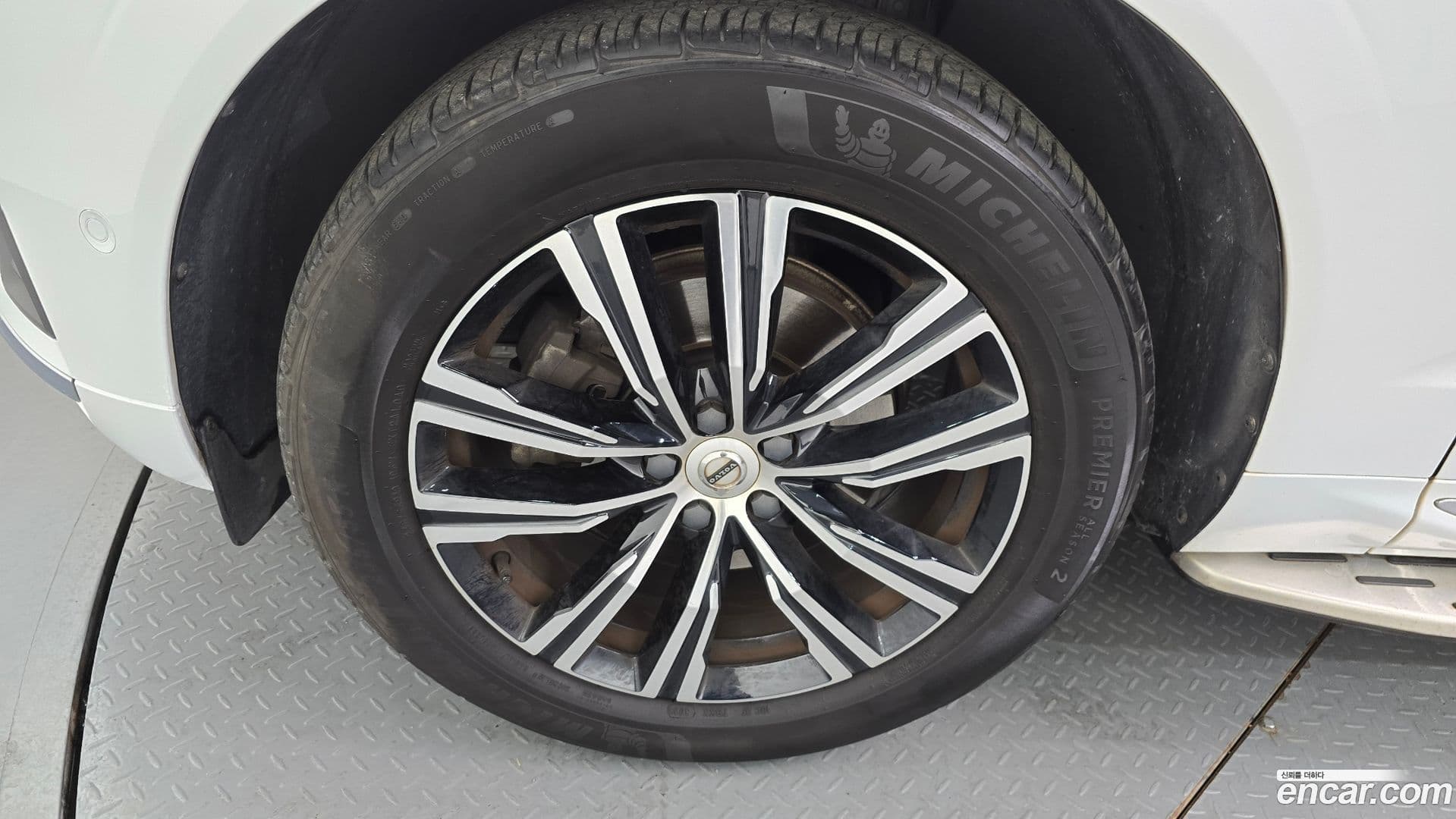 Main__Slider__Photo:XC60 Volvo 2022.4-4