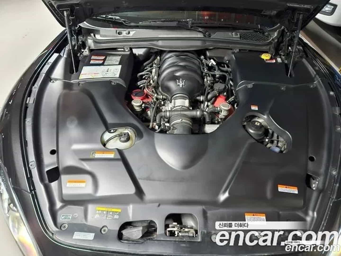 GranTurismo Maserati 2019.3-INNER-008